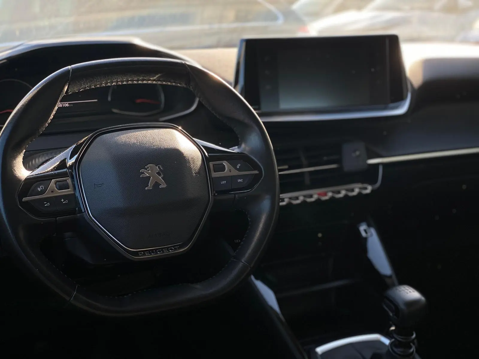 Peugeot 2008 1.2 PureTech Active Pack 13