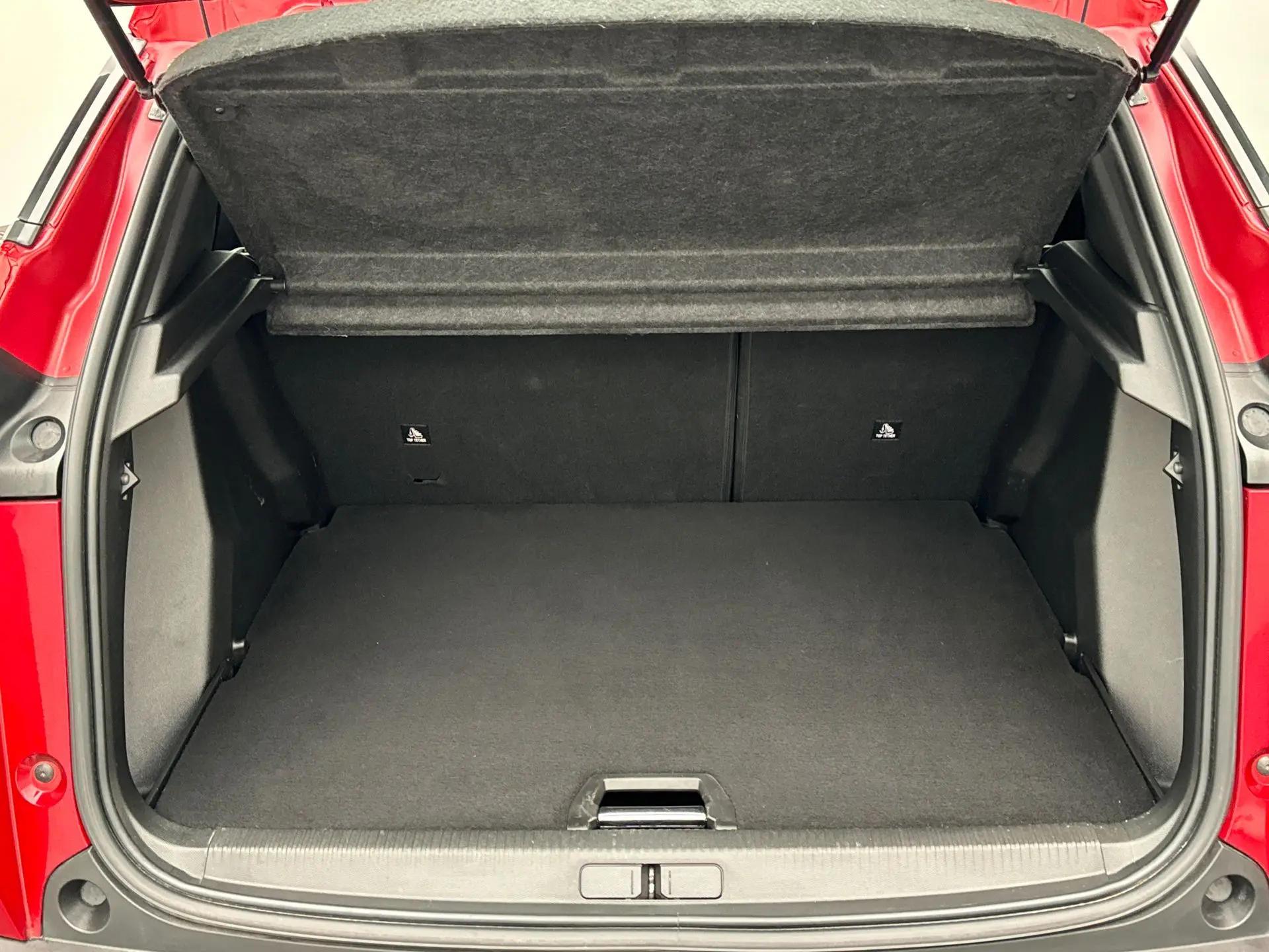 Peugeot 2008 1.2 PureTech Active 17