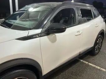 Peugeot 2008 1.2 PureTech GT EAT8 6