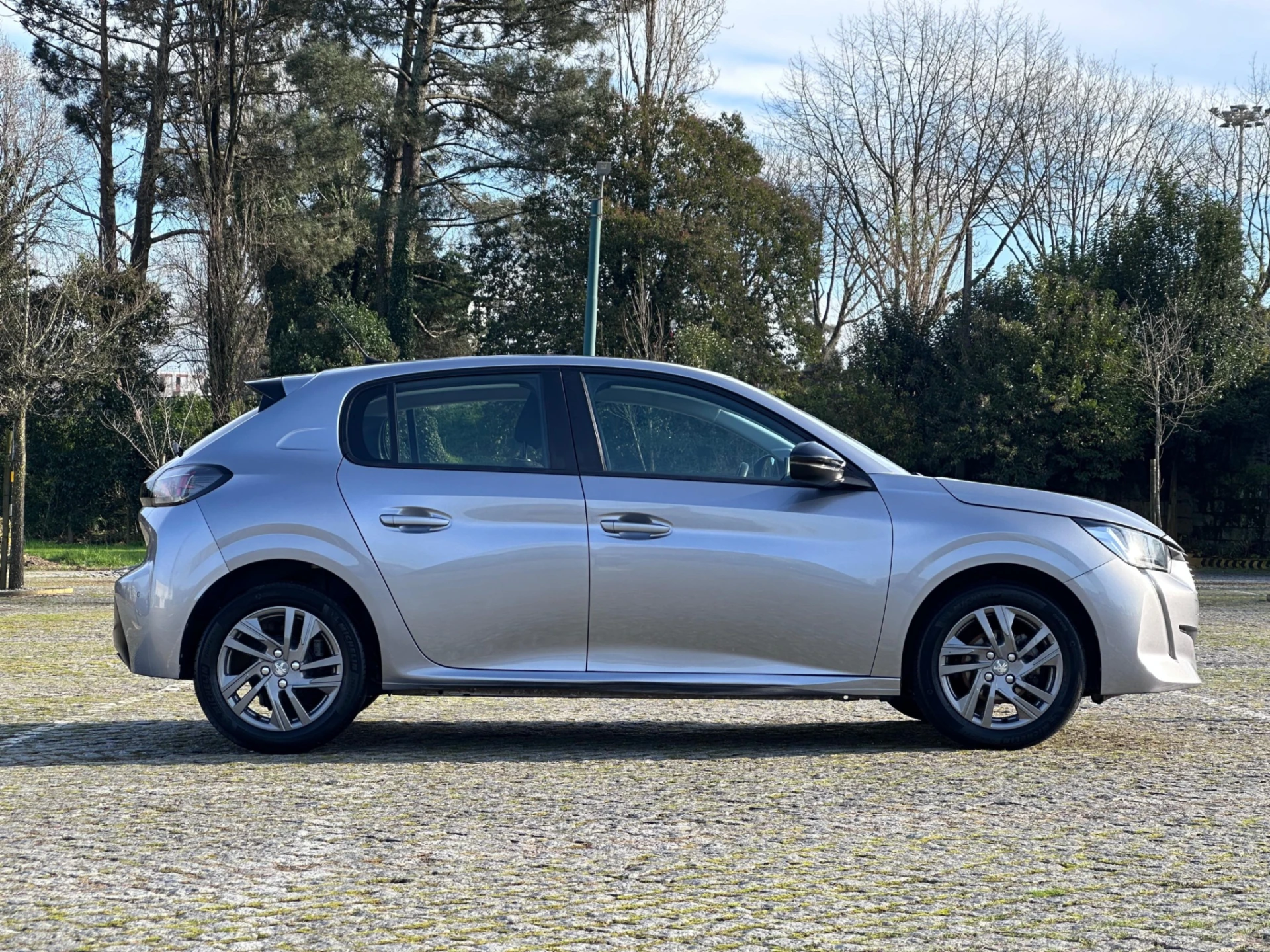 Peugeot 208 1.2 PureTech Active 4