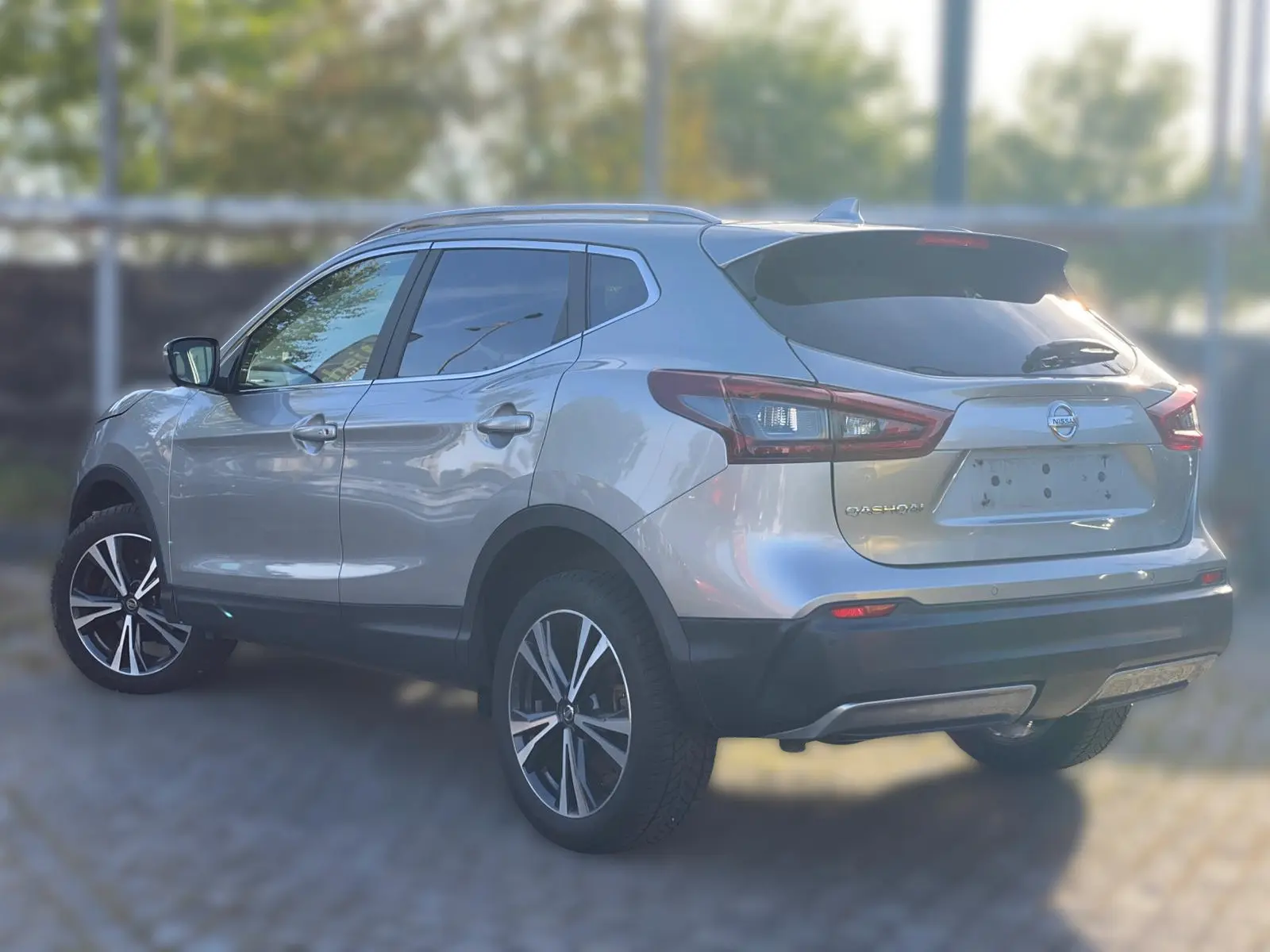 Nissan Qashqai 1.3 DIG-T Design Edition 3