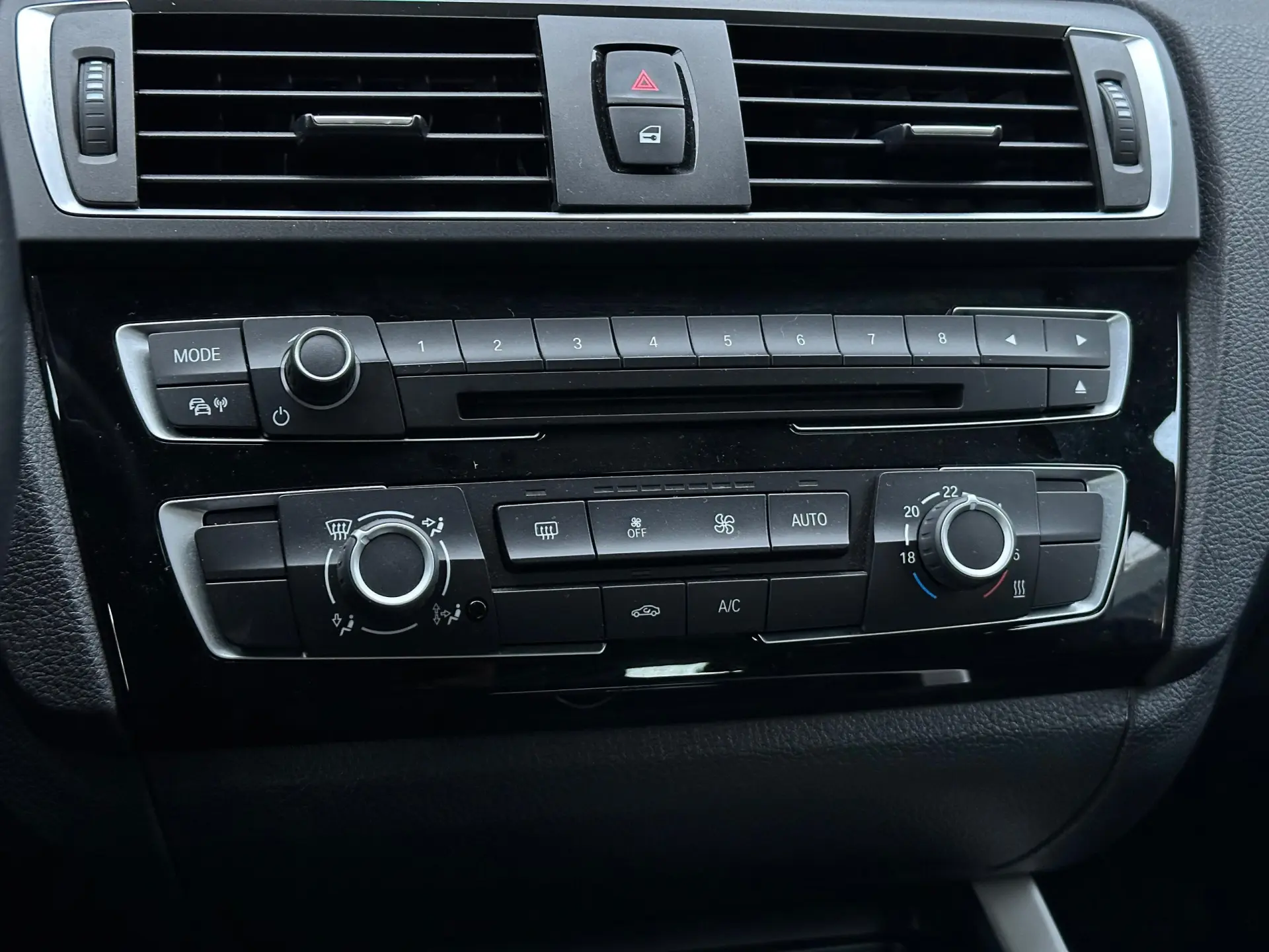 BMW 116 d Line Urban Auto 15