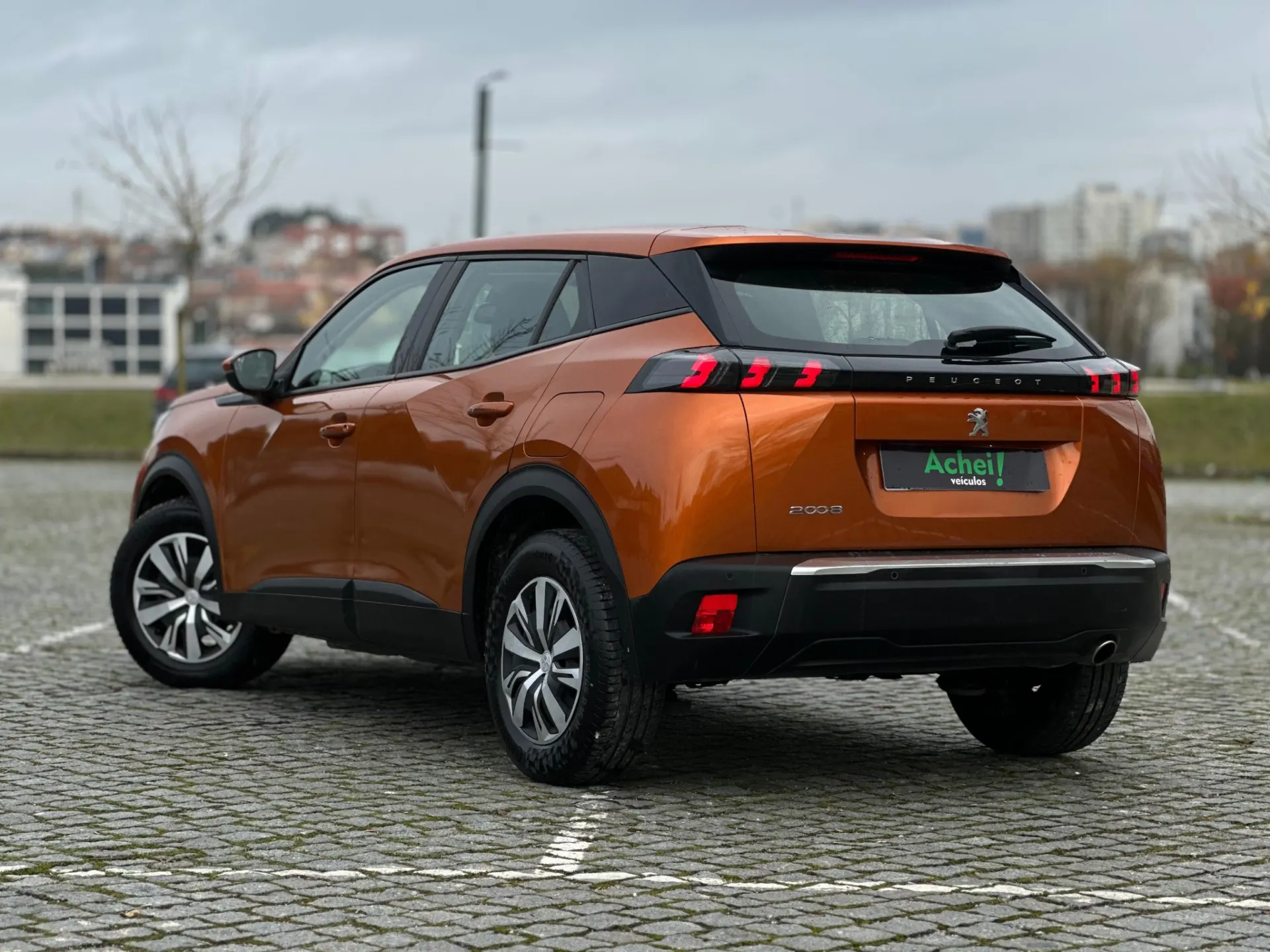 Peugeot 2008 1.5 BlueHDi Active Pack 7