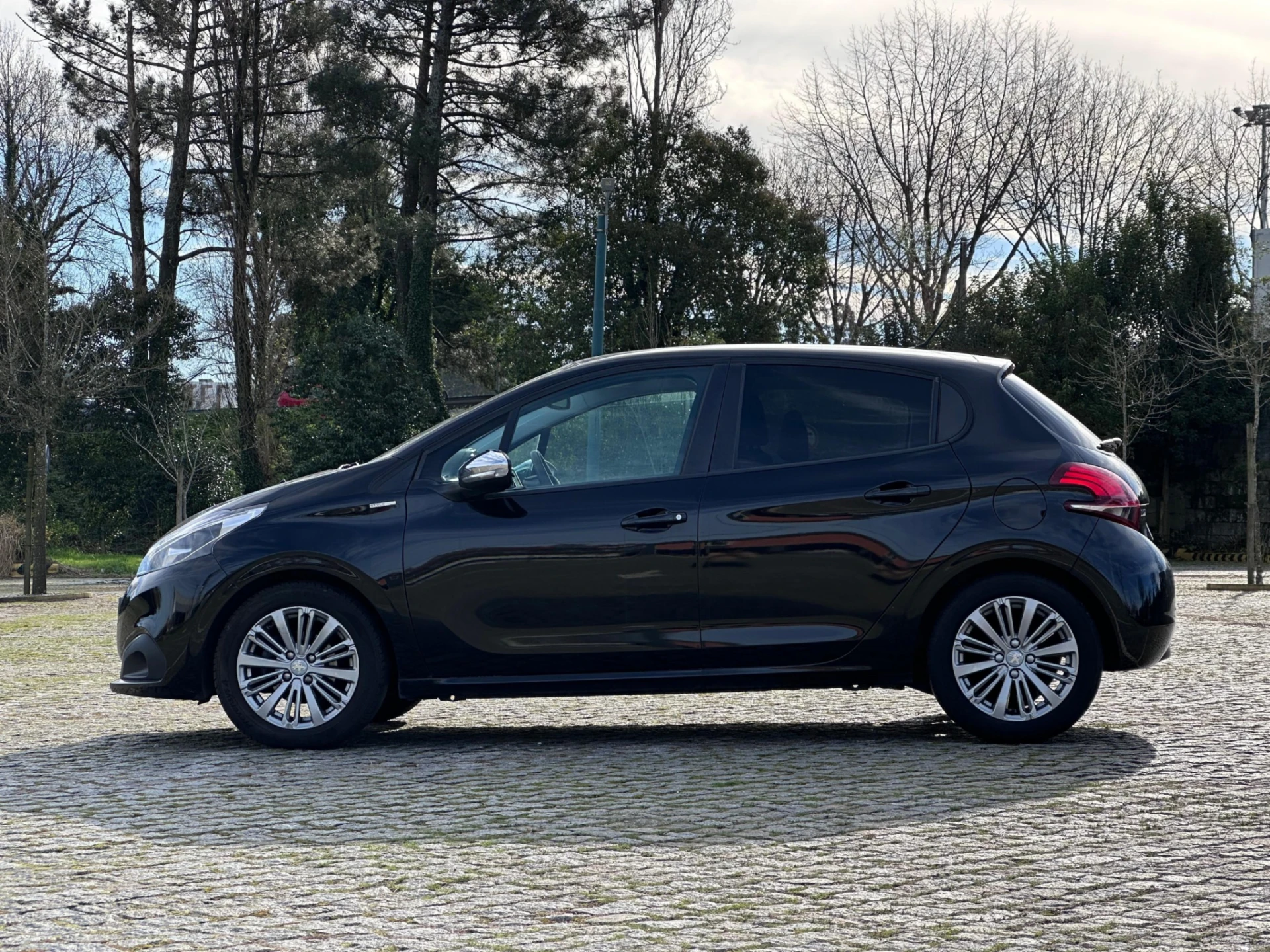 Peugeot 208 1.2 VTi Style 7