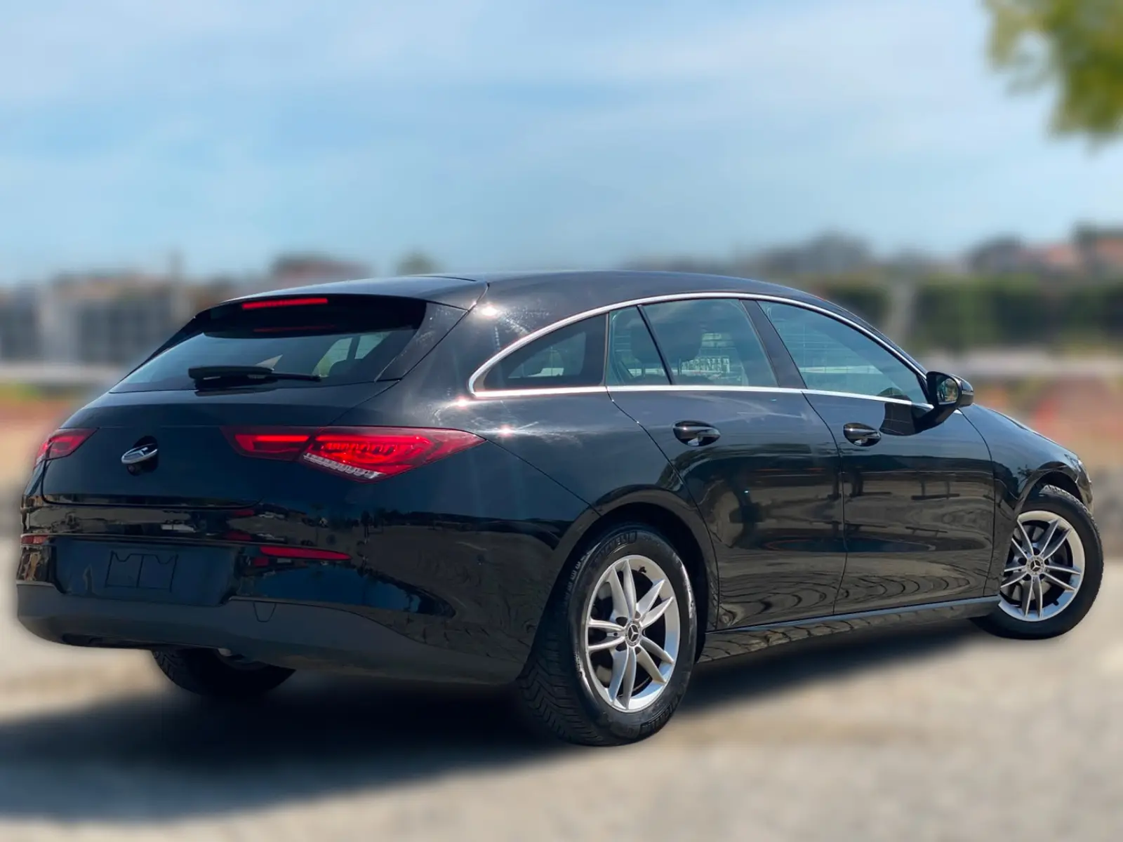 Mercedes-Benz CLA 180 d Shooting Brake Business Solutions 3