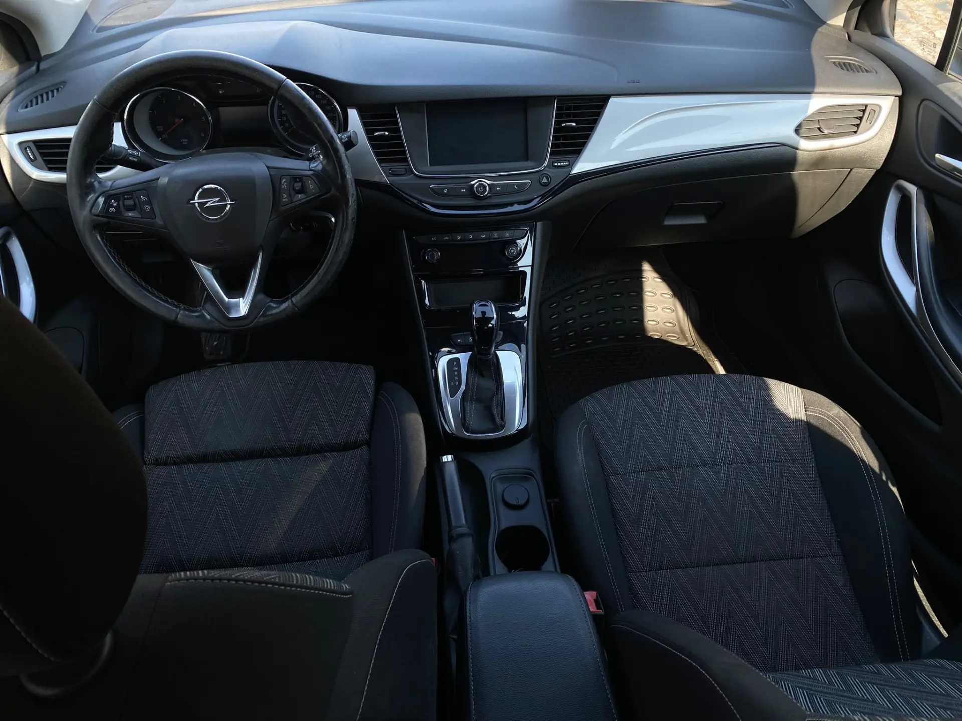 Opel Astra Sports Tourer SPORTS TOURER 11