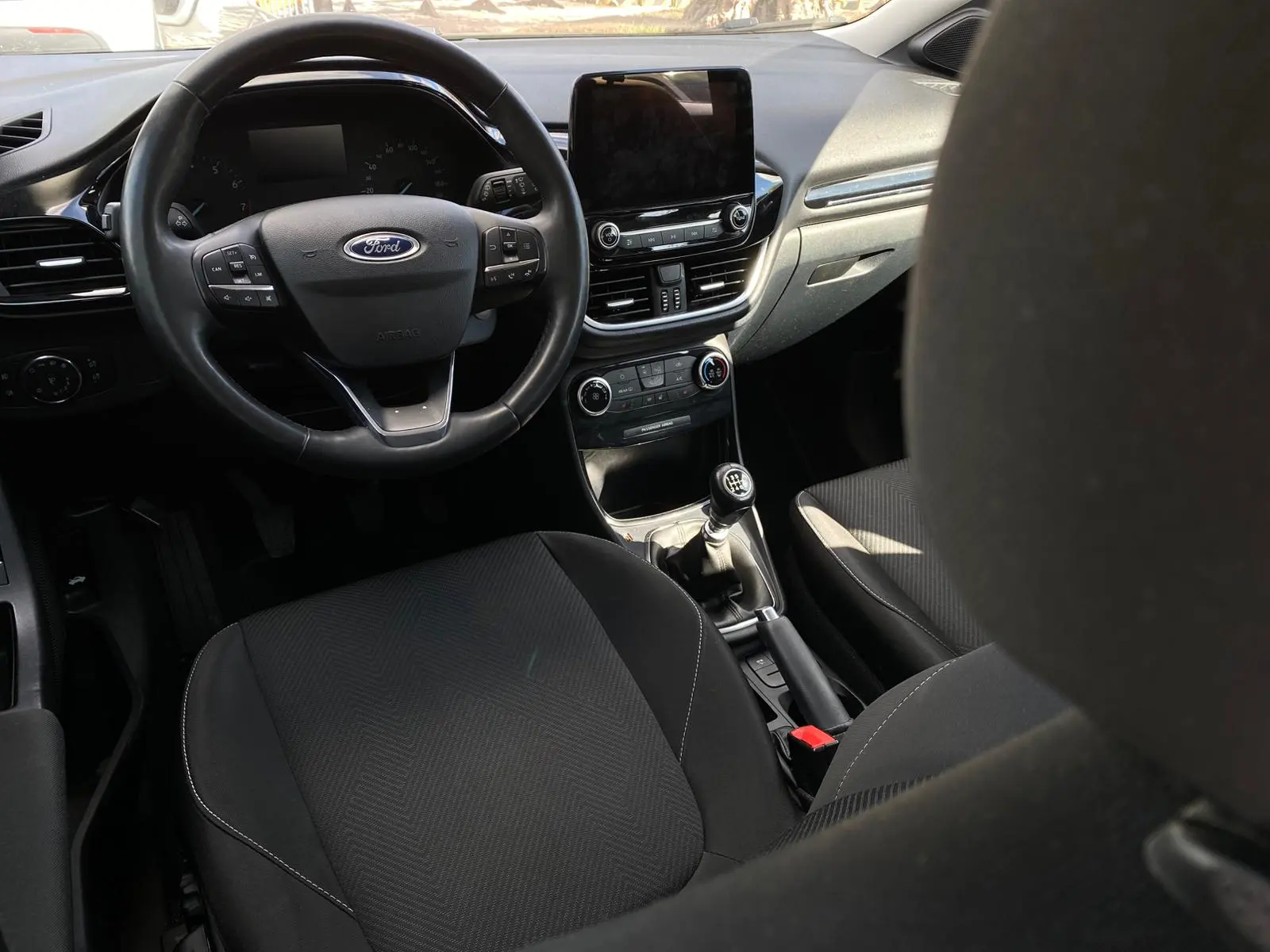 Ford Puma 1.0 EcoBoost COOL & CONNECT 5