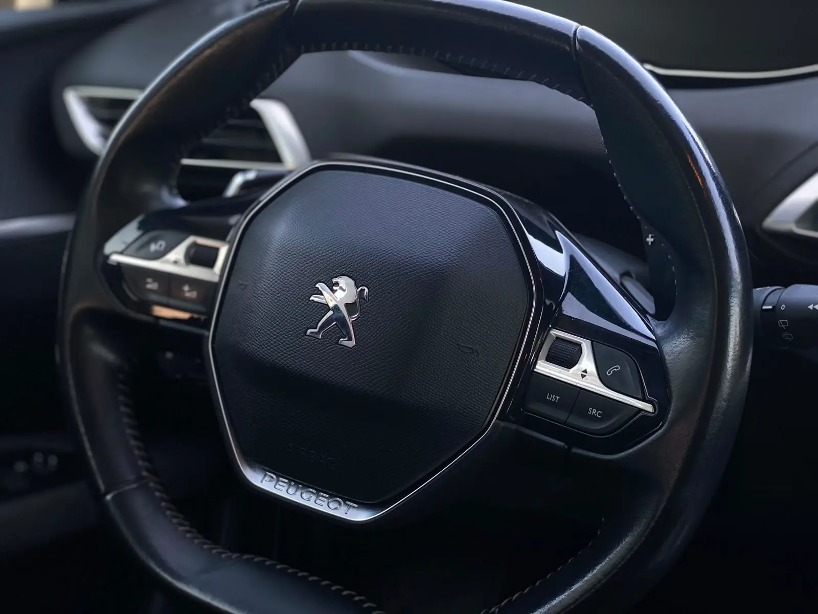 Peugeot 5008 Allure 7 Lugares 29