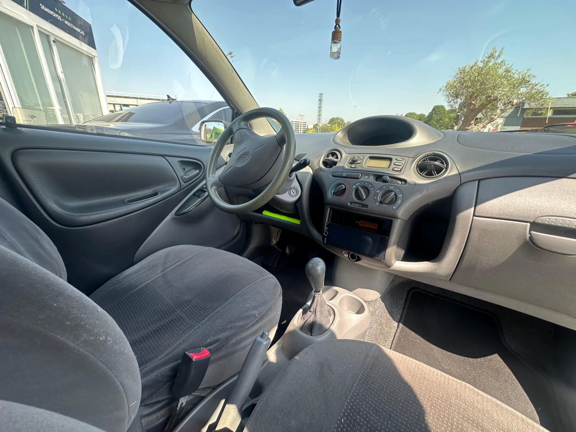 Toyota Yaris 4