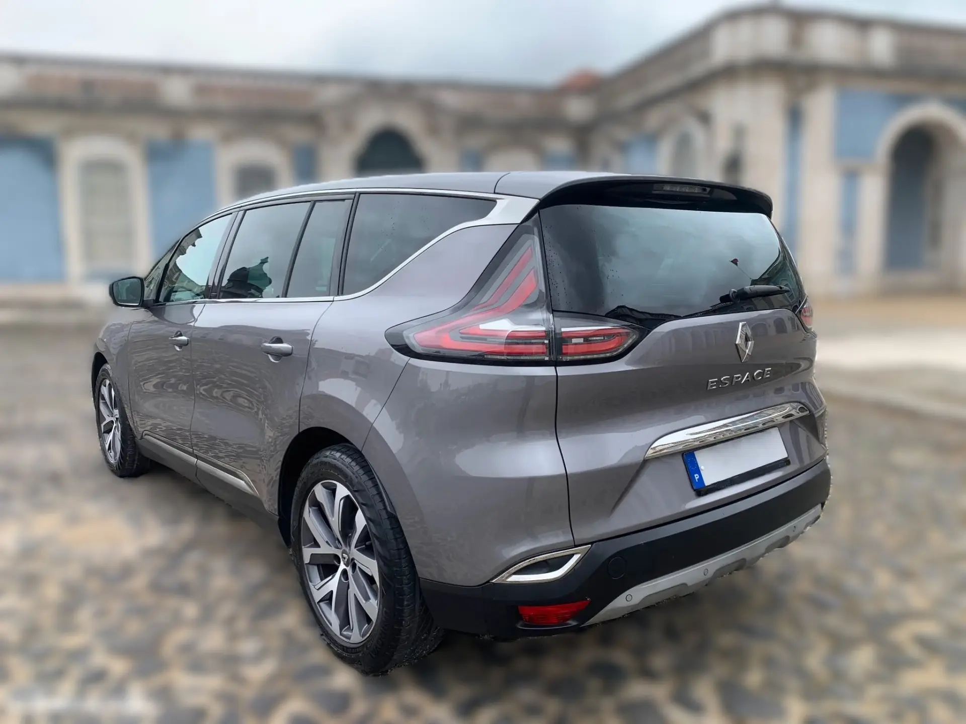 Renault Espace 1.6 dCi Initiale Paris EDC 6