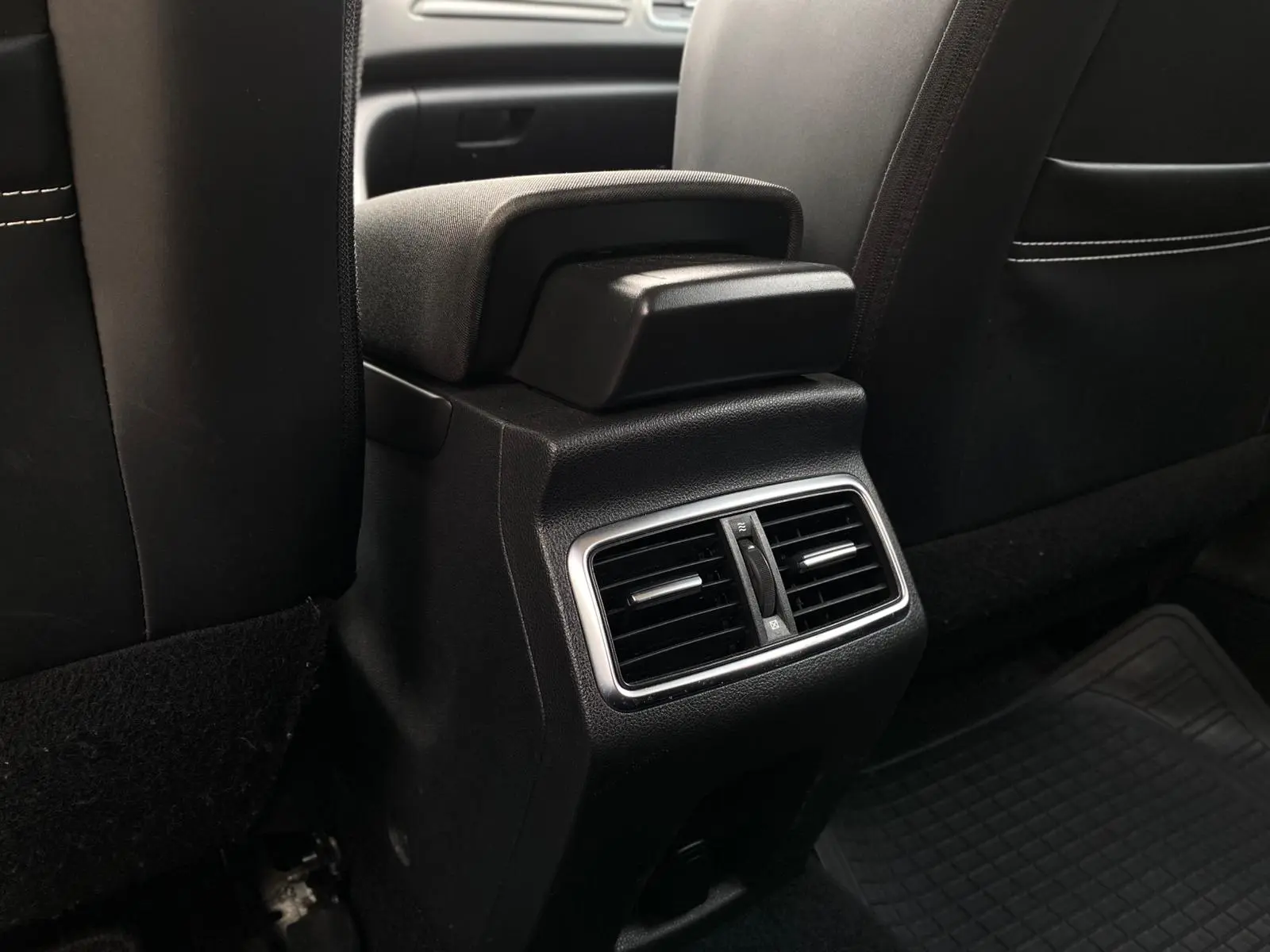 Renault Mégane Sport Tourer 1.5 dCi Zen 15