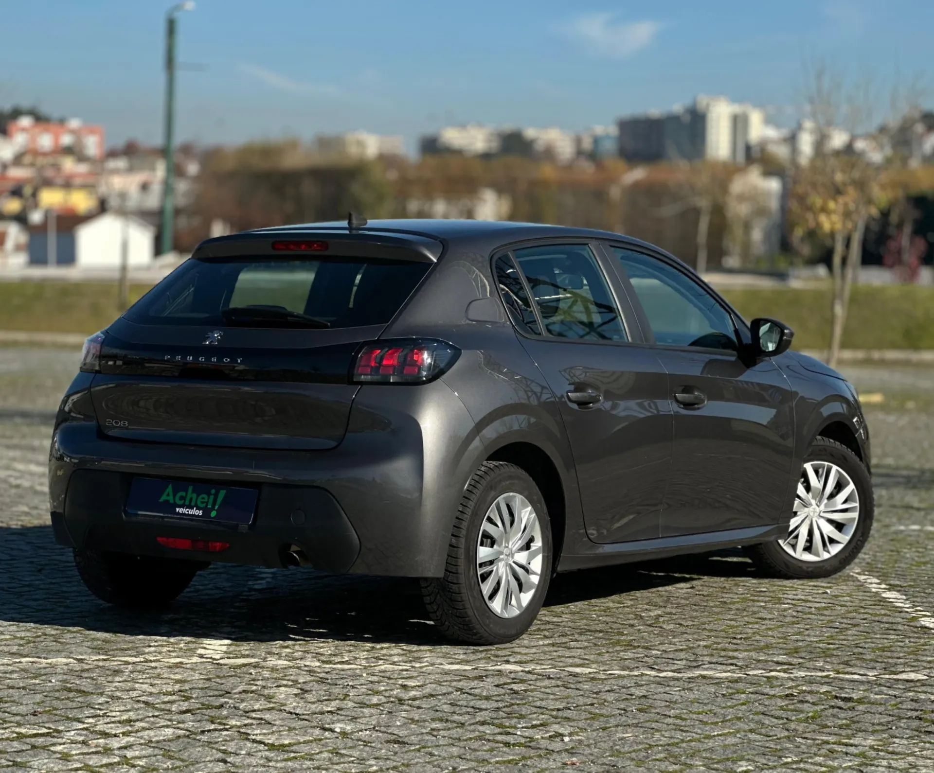 Peugeot 208 1.2 PureTech Active 5