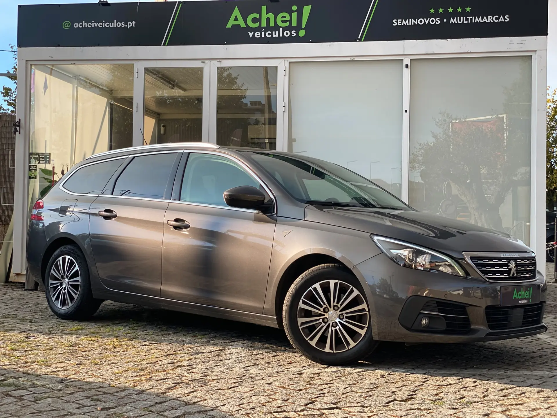 Peugeot 308 1