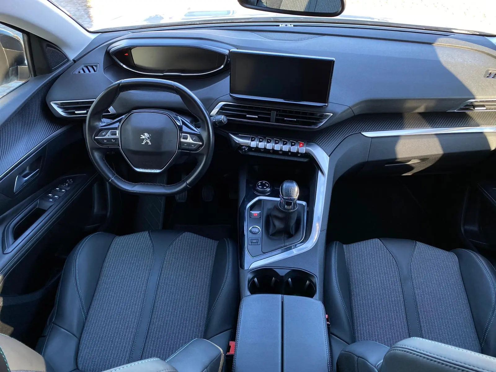 Peugeot 3008 1.2 PureTech 130 S&S Active Business 8