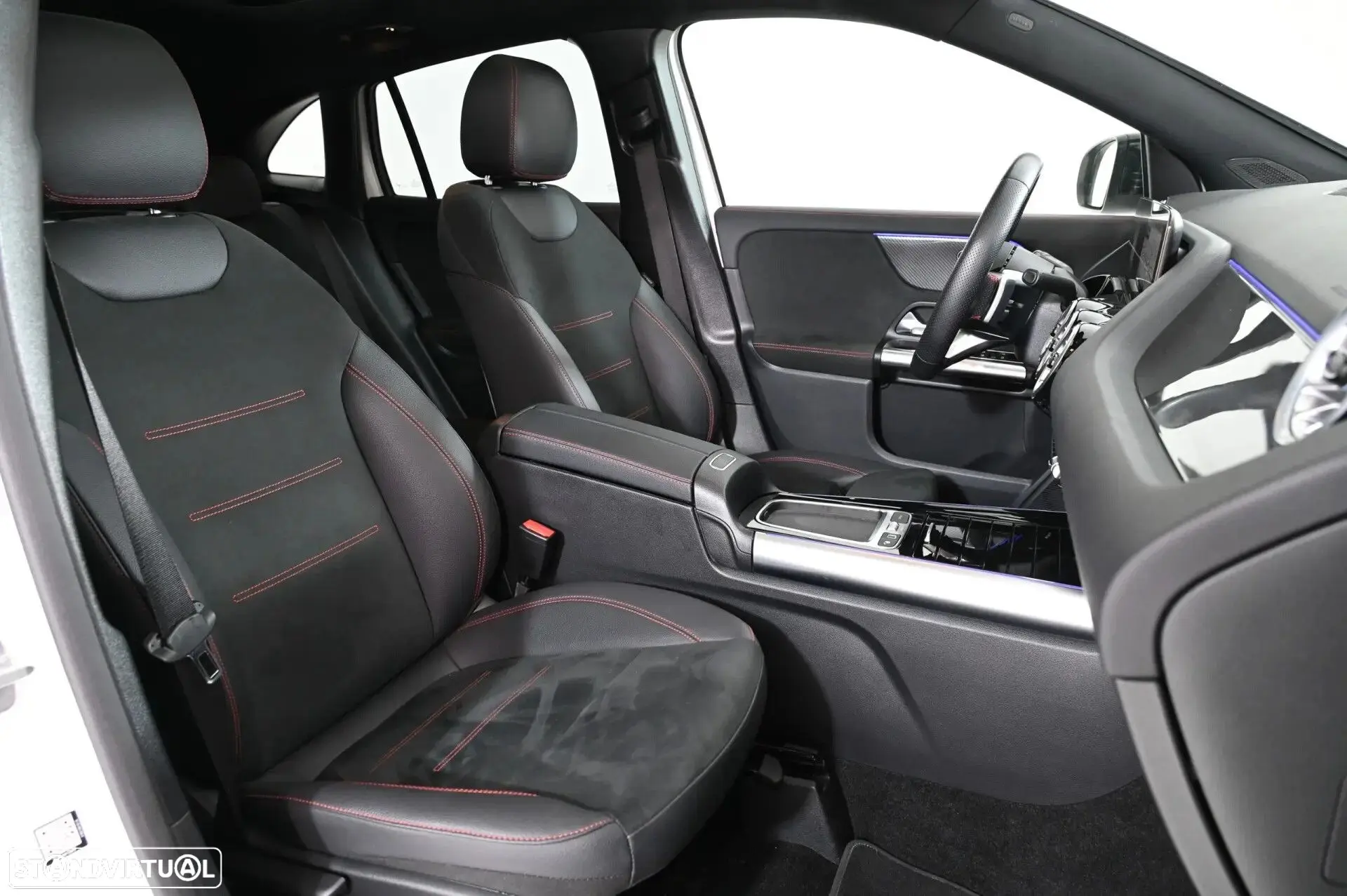 Mercedes-Benz GLA 200 d AMG Line 3
