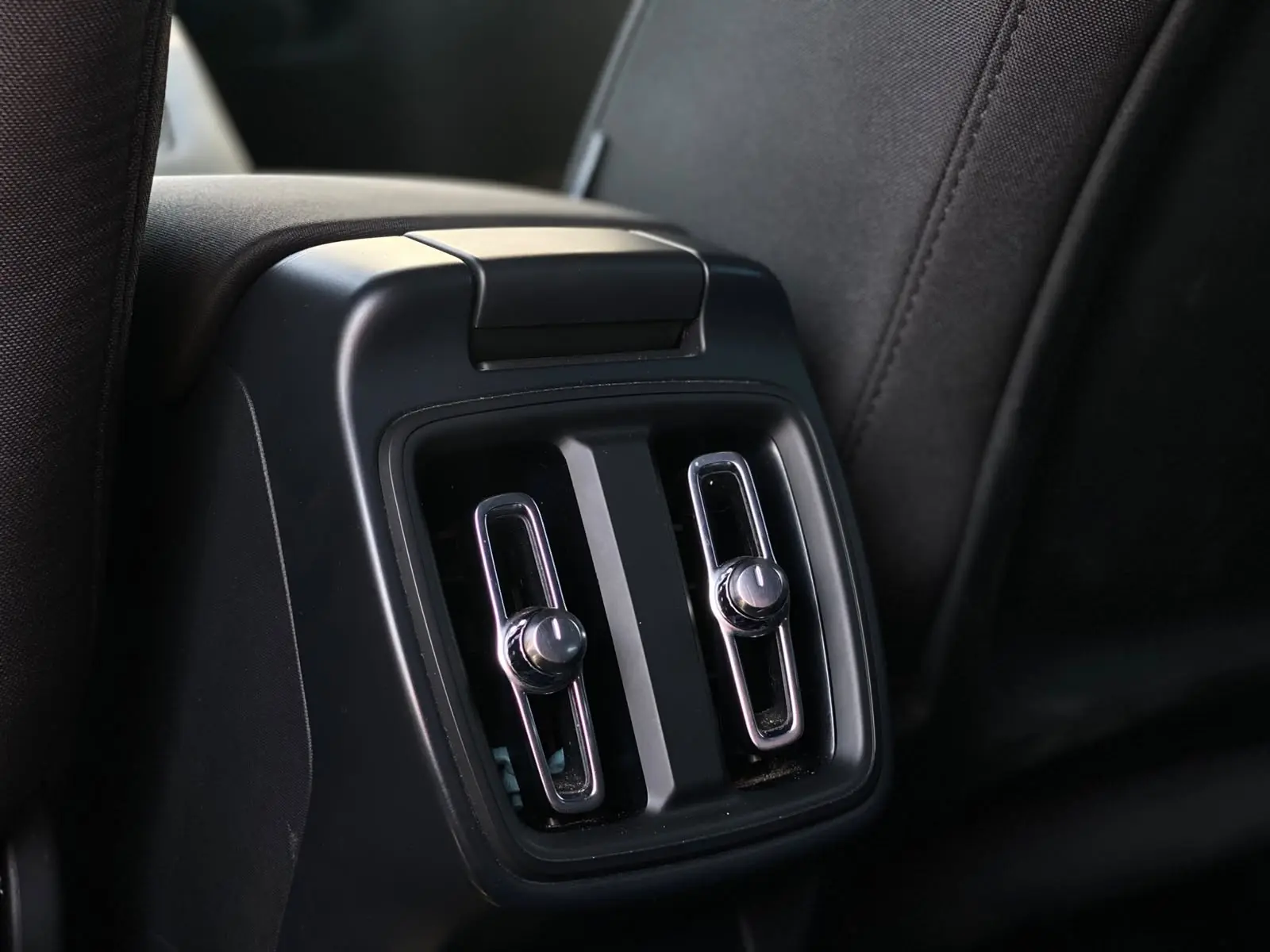 Polestar 2 Standard Range 70 kWh 21