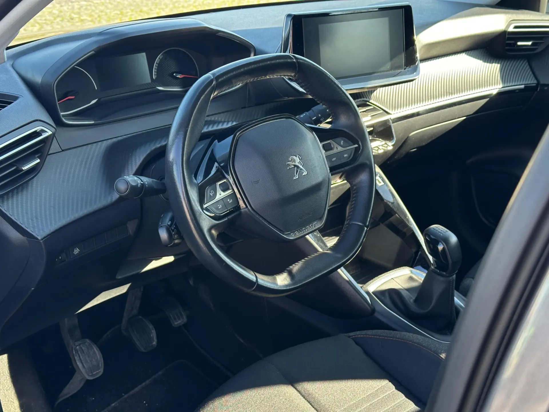 Peugeot 208 1.2 PureTech Active 13