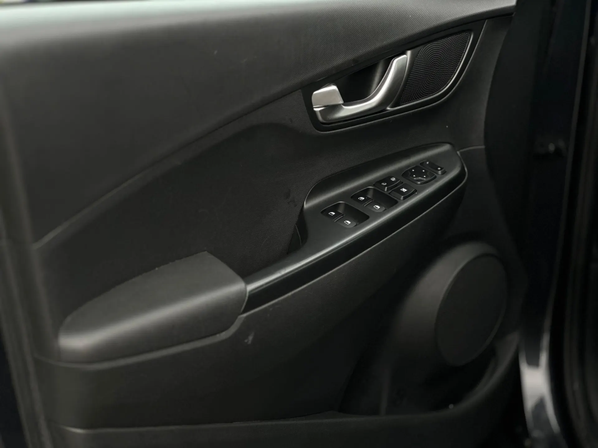 Hyundai Kauai Select 8