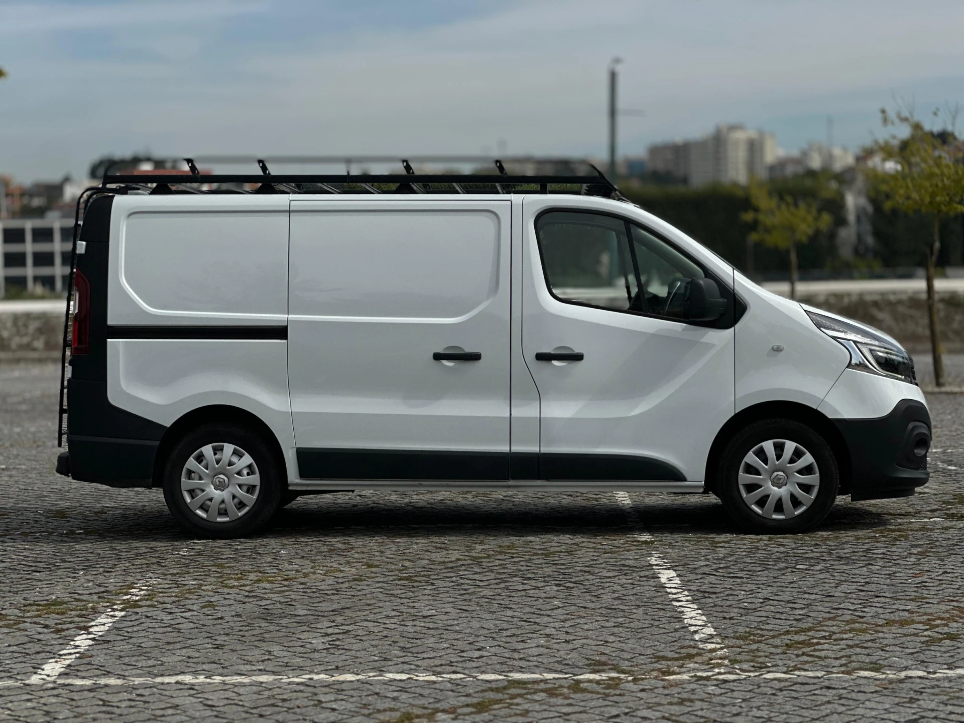 Renault Trafic 1.6 Dci Grand Confort E6 4