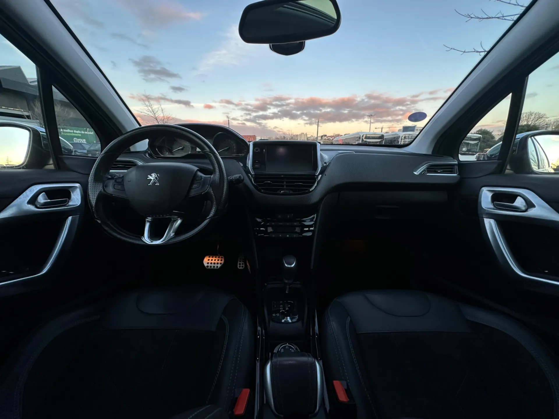 Peugeot 2008 1.2 PureTech Crossway EAT6 13