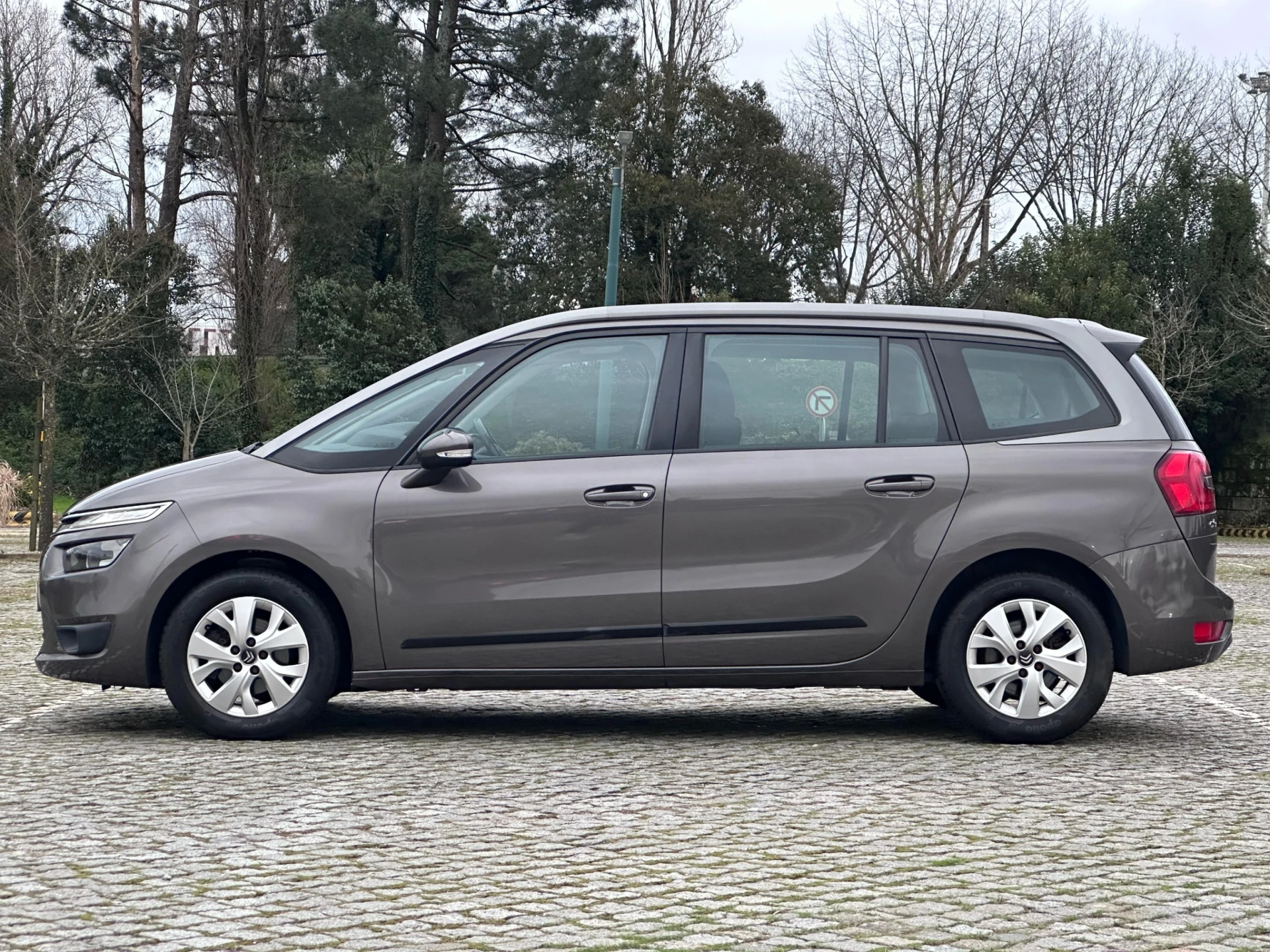 Citroën C4 Grand Picasso 1.6 8
