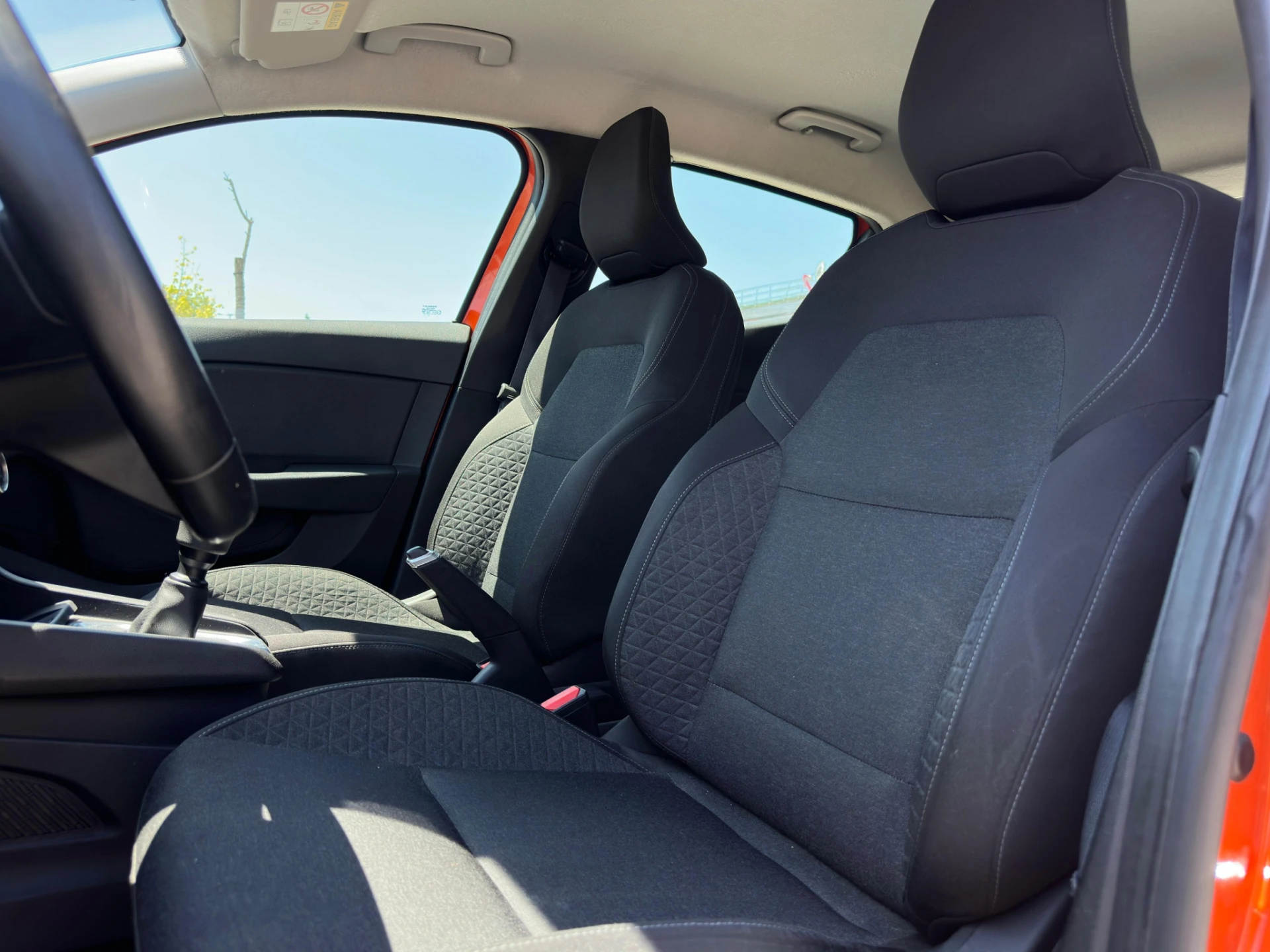 Renault Clio Outro 20