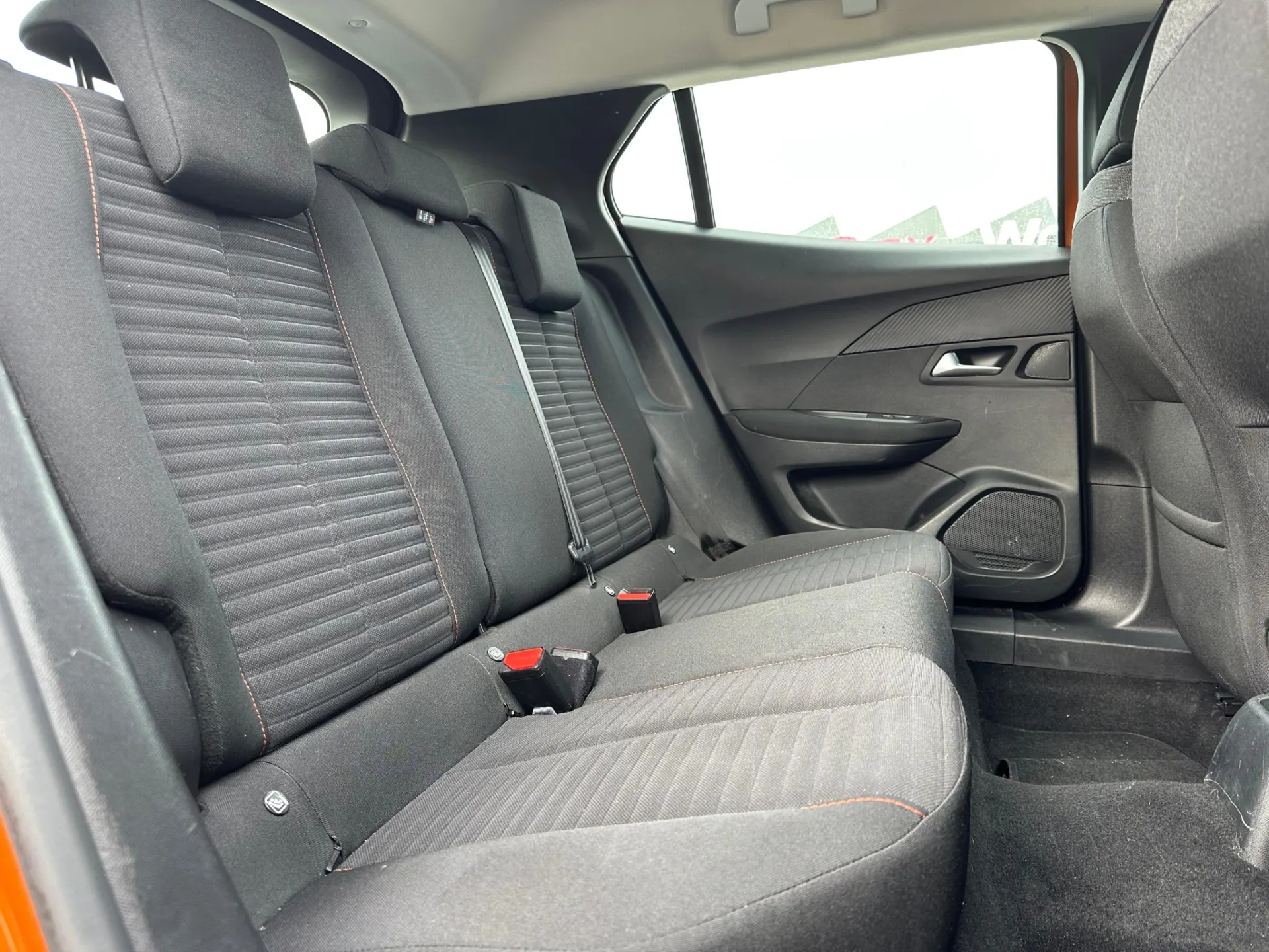 Peugeot 2008 1.5 BlueHDi Active Pack 21