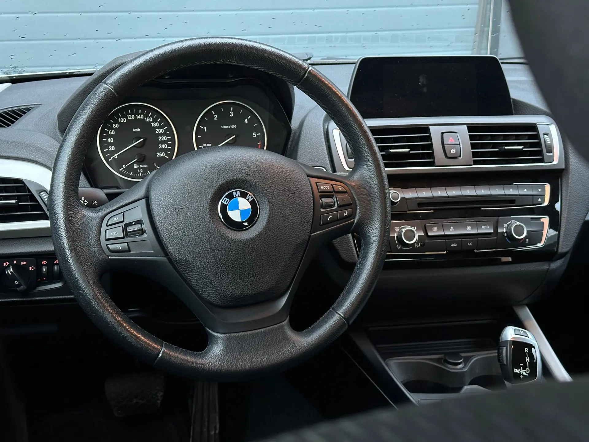 BMW 116 d Line Urban Auto 10