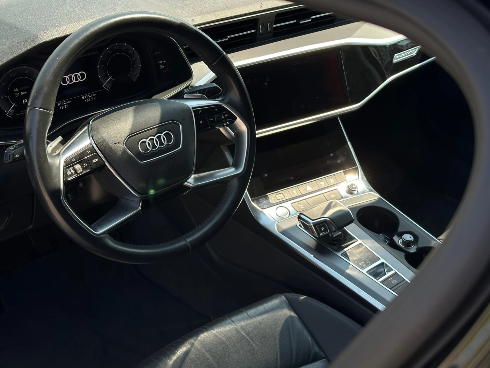 Audi A6 50 TFSI 9