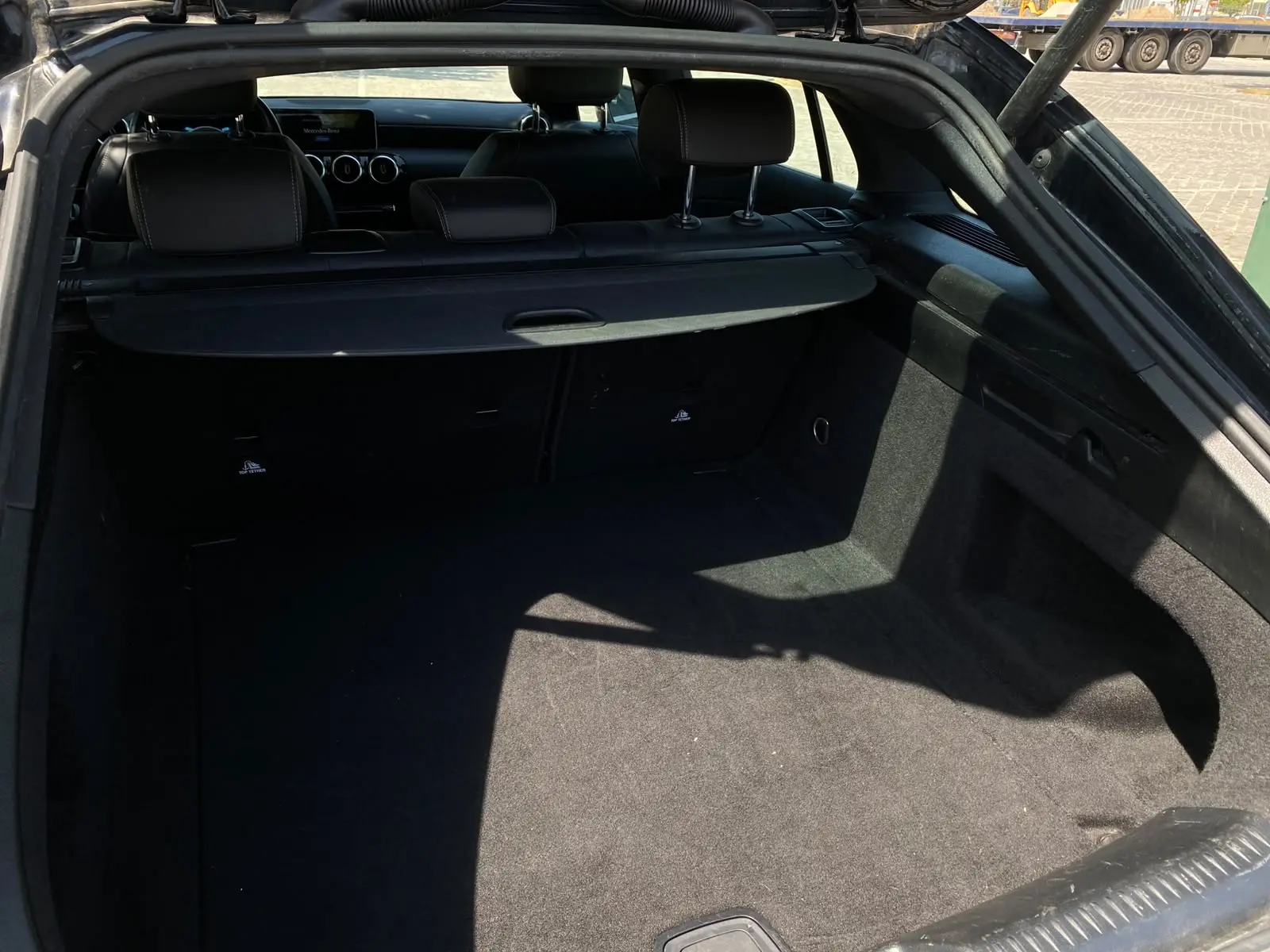 Mercedes-Benz CLA 180 d Shooting Brake Business Solutions 28