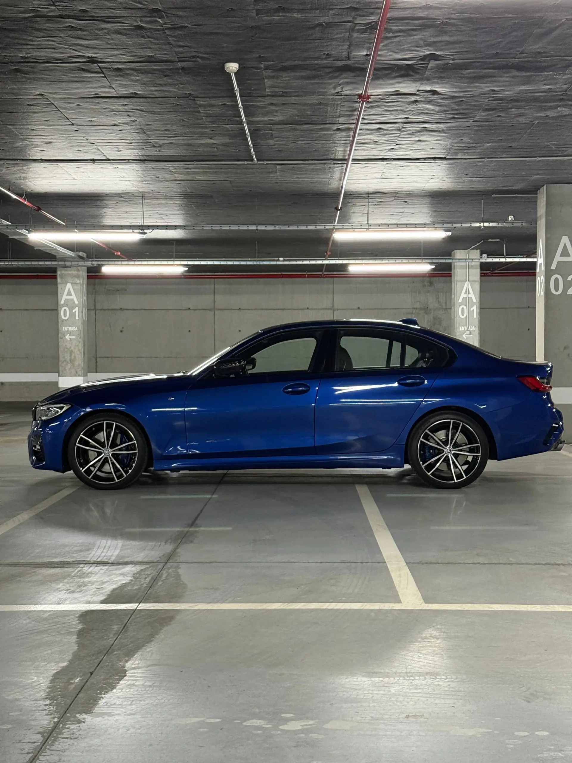 BMW 330 330i Pack M 18