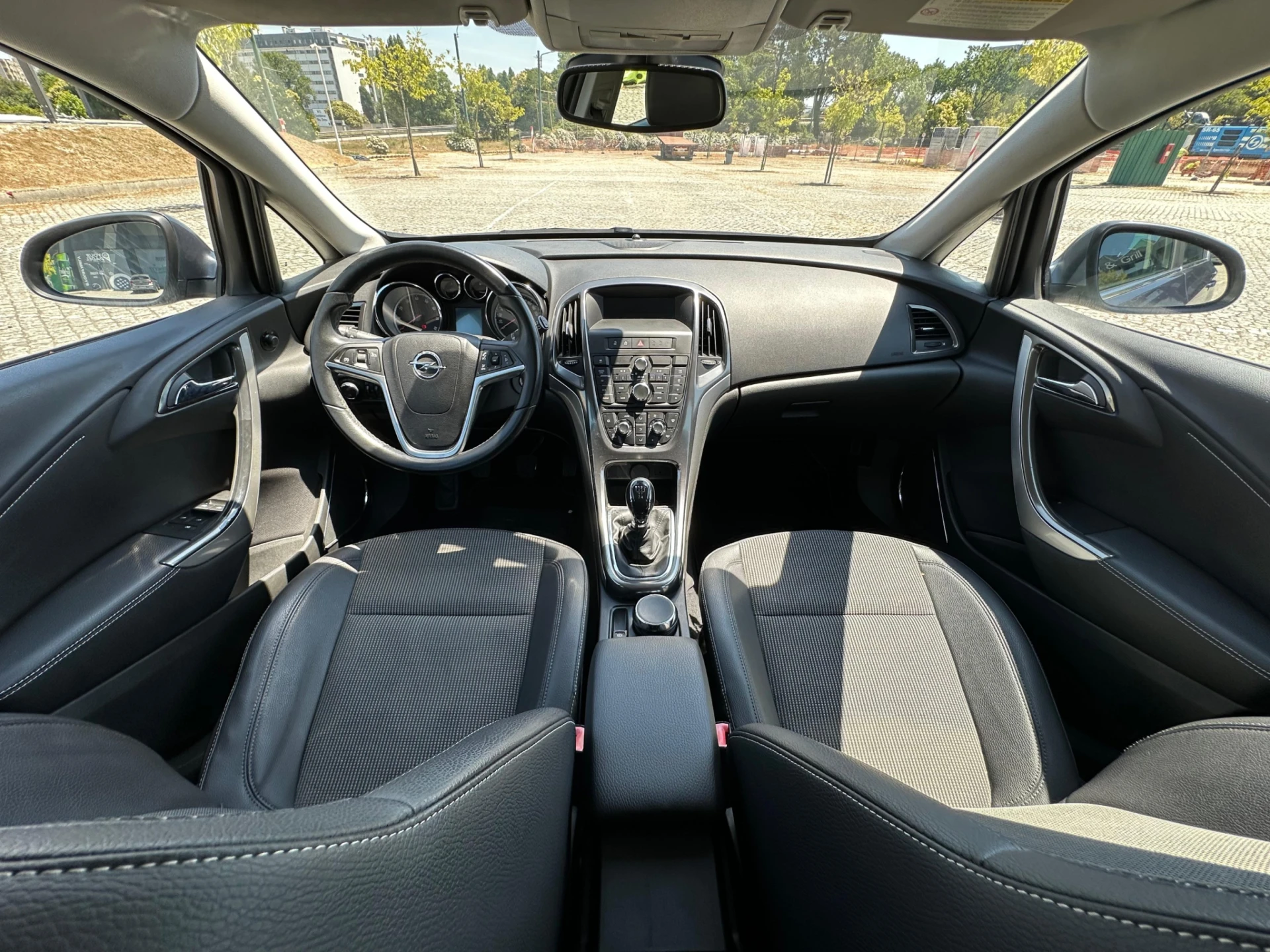 Opel Astra 1.4 Cosmo 13