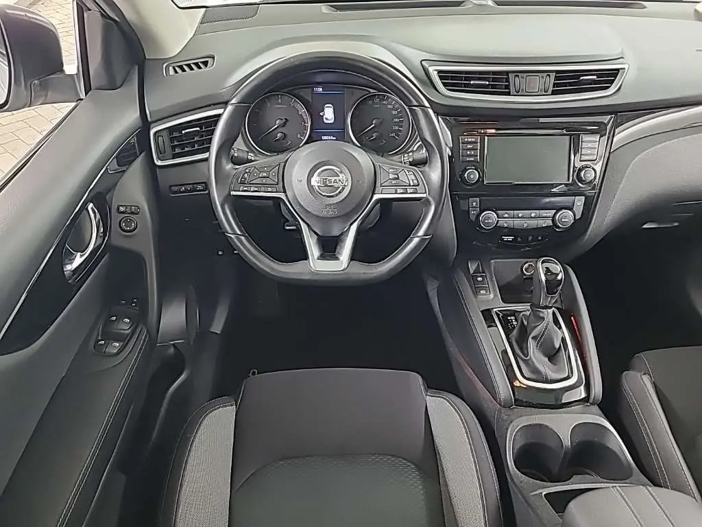 Nissan Qashqai DIG-T 3