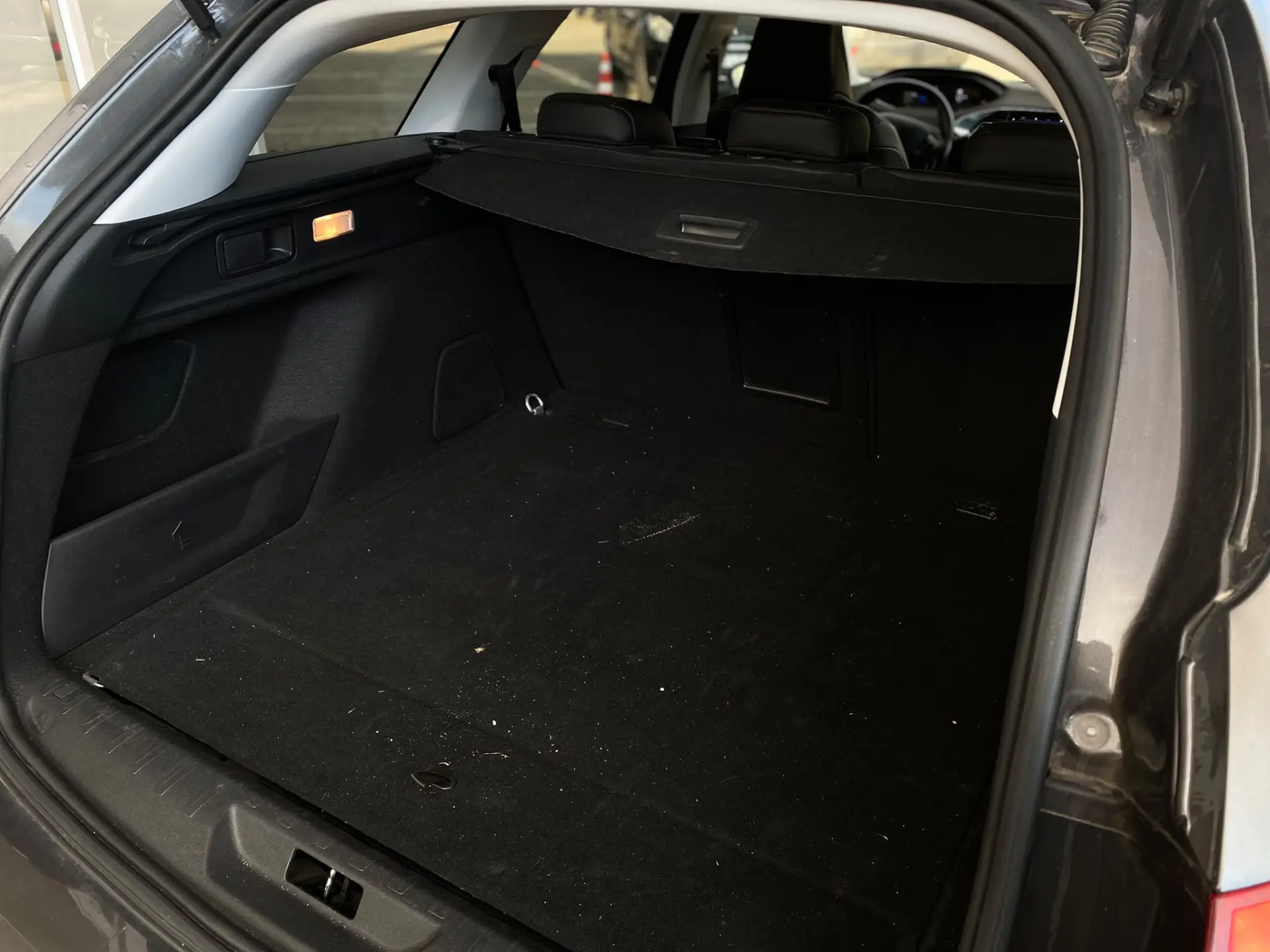 Peugeot 308 8