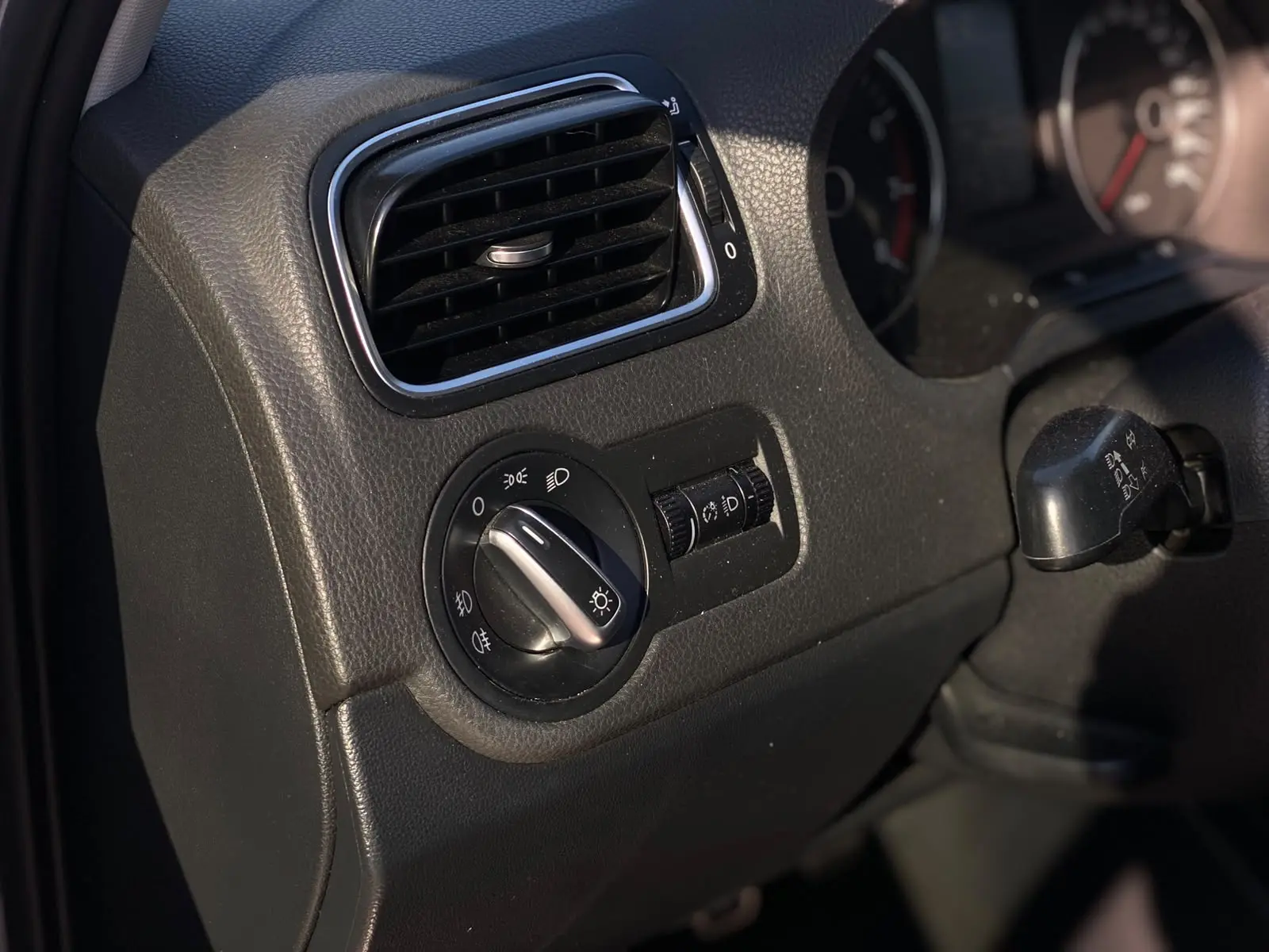 Volkswagen CrossPolo 1.2 18