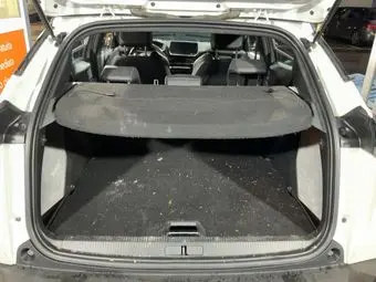 Peugeot 2008 1.2 PureTech GT EAT8 16