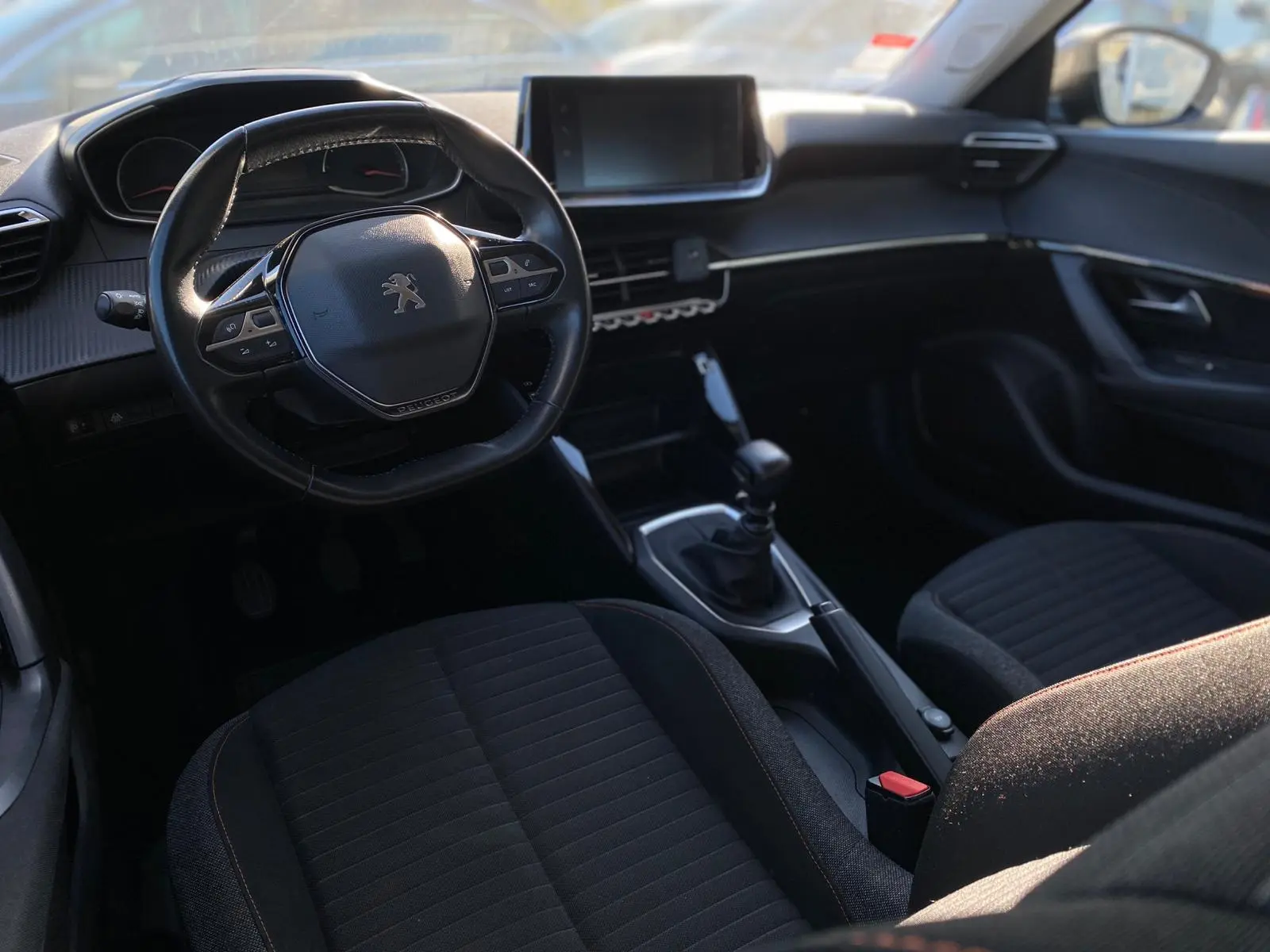 Peugeot 2008 1.2 PureTech Active Pack 12