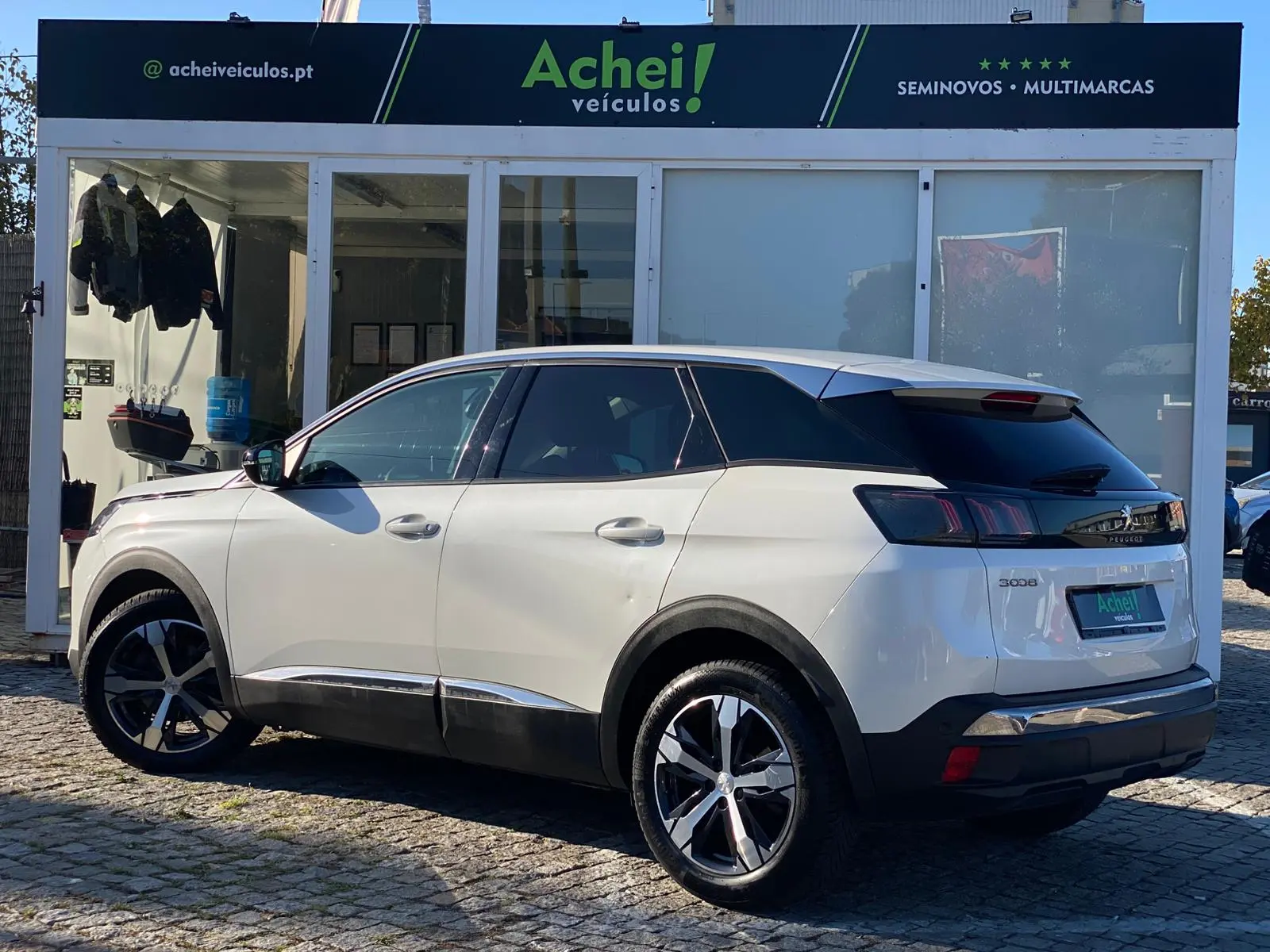Peugeot 3008 1.2 PureTech 130 S&S Active Business 4