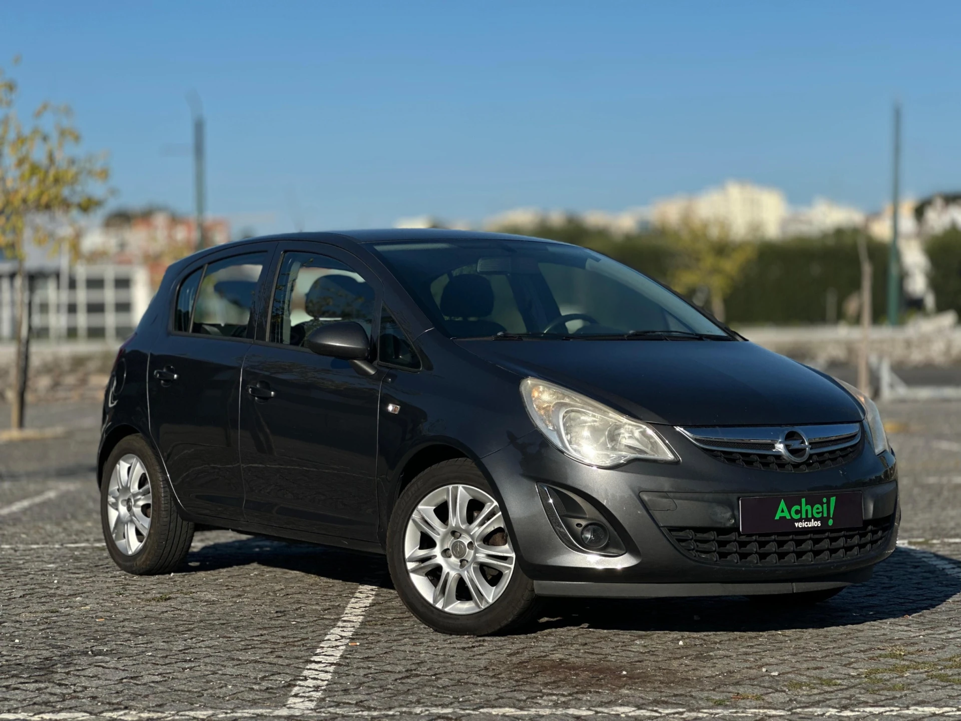 Opel Corsa Outro 3