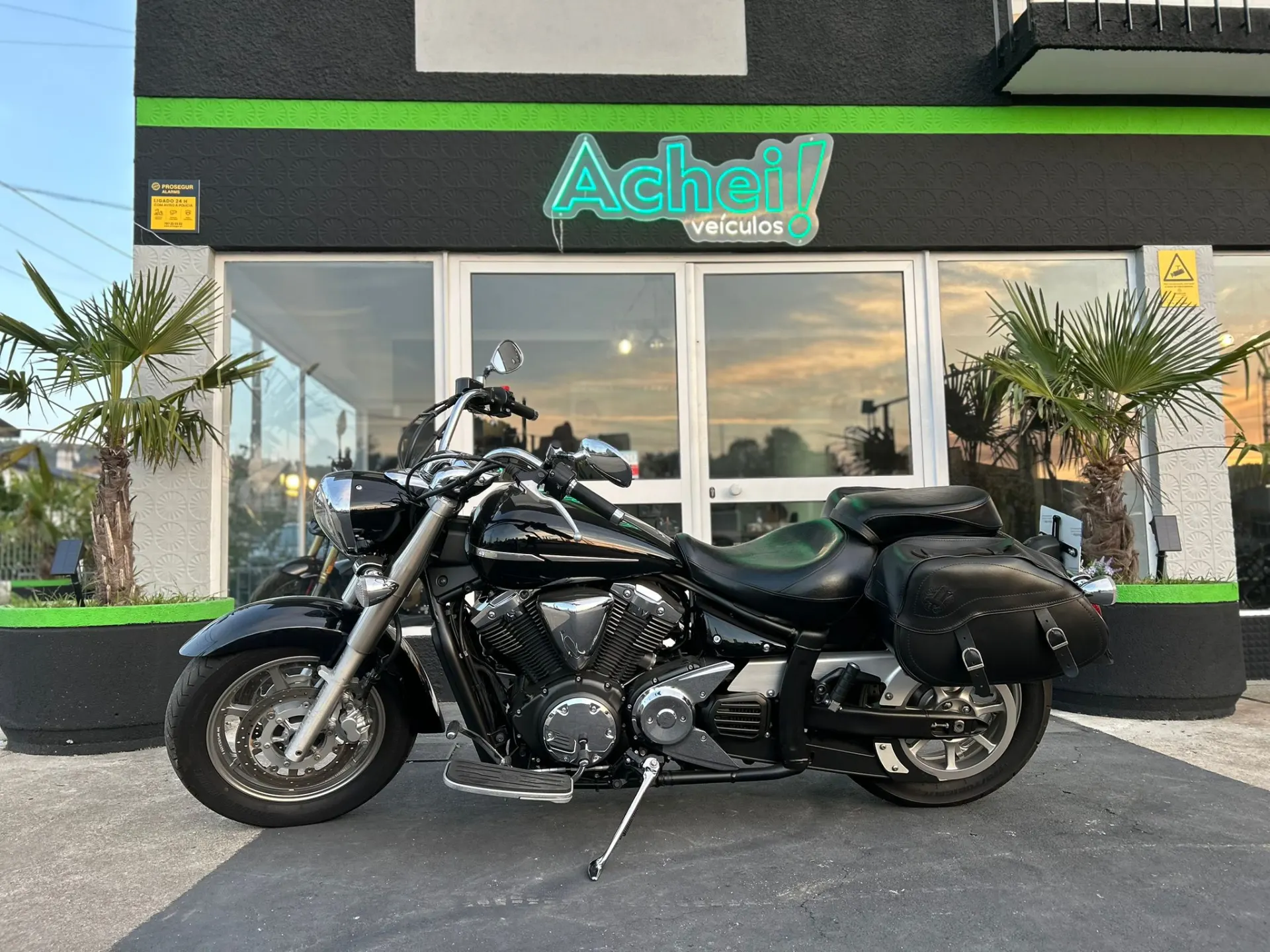 Yamaha XVS Midnight 1