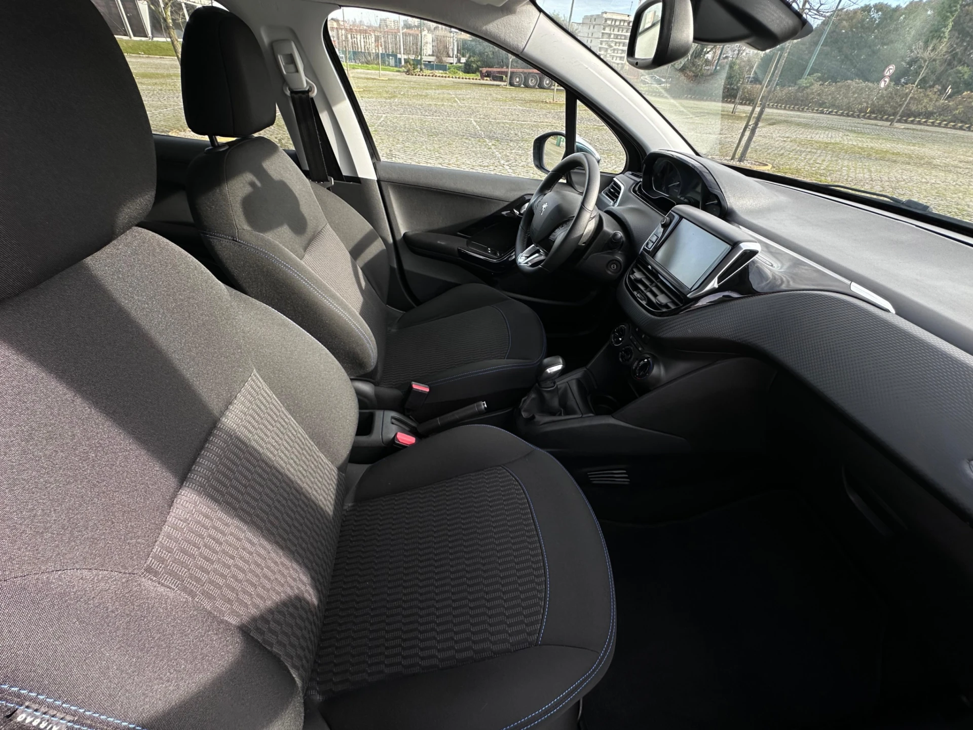 Peugeot 208 1.2 VTi Style 14