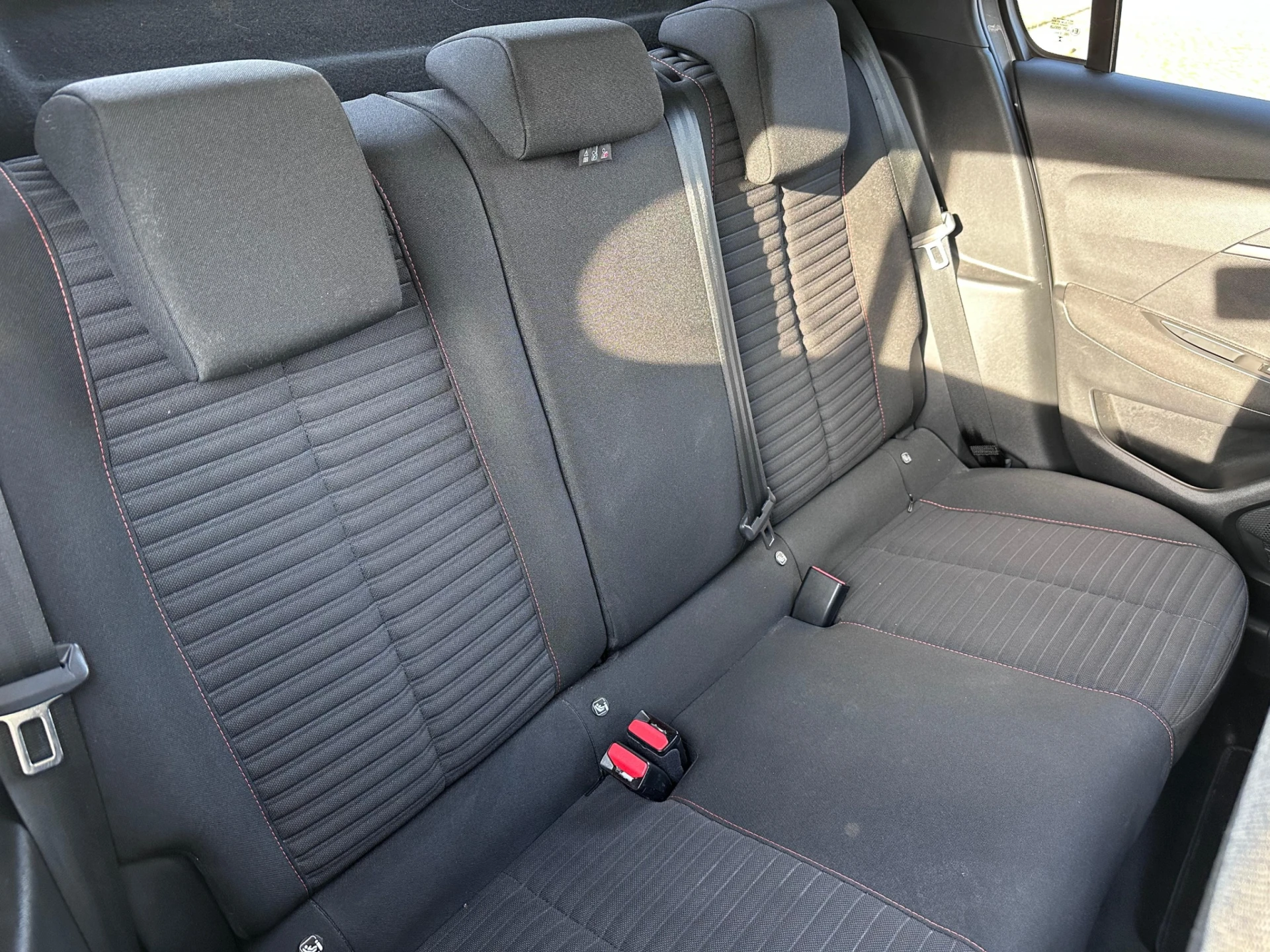 Peugeot 208 1.2 PureTech Active 16