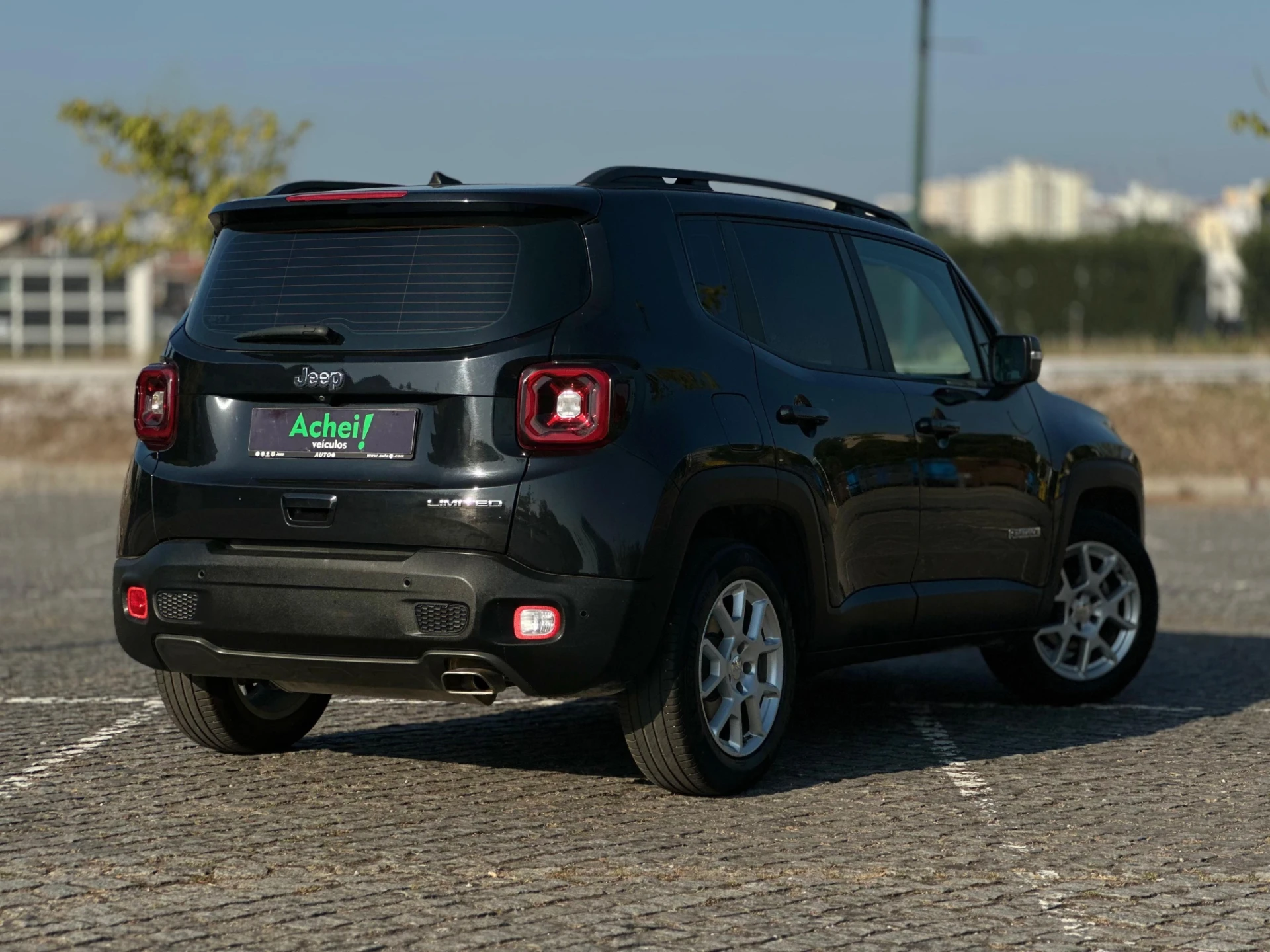 Jeep Renegade 1.0 T Limited 4