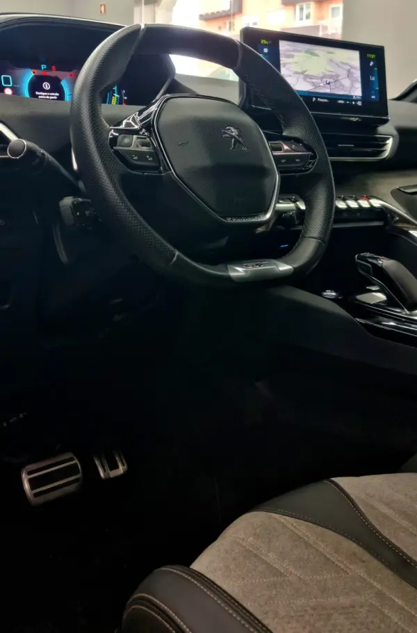 Peugeot 3008 GT Hybrid Plug-in 15