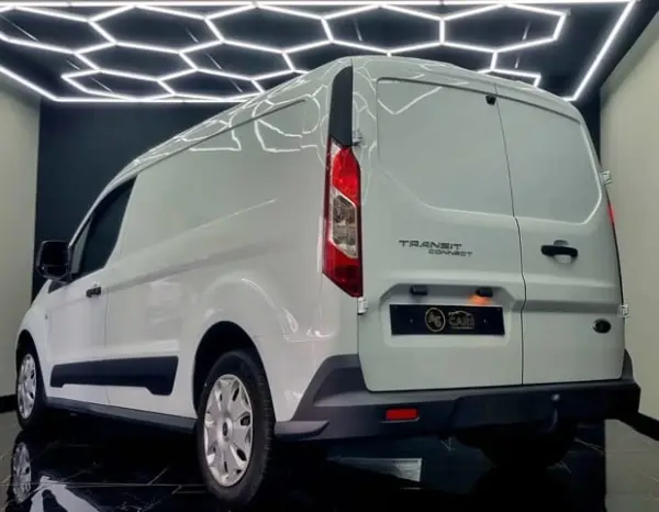 Ford Transit Connect L2 3 Lugares 22