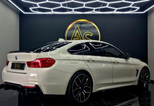 BMW 420 d Pack M Performance 37