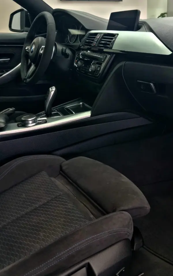 BMW 420 d Pack M Performance 16