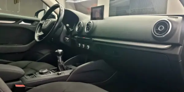 Audi A3 Sportback 1.6 TDI 4