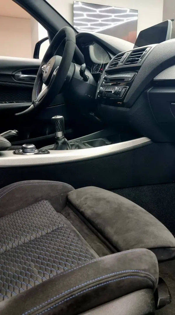 BMW 120 d Pack M Performance 17