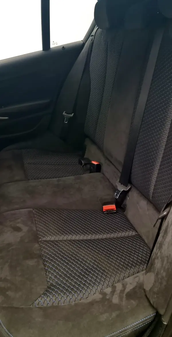 BMW 120 d Pack M Performance 24